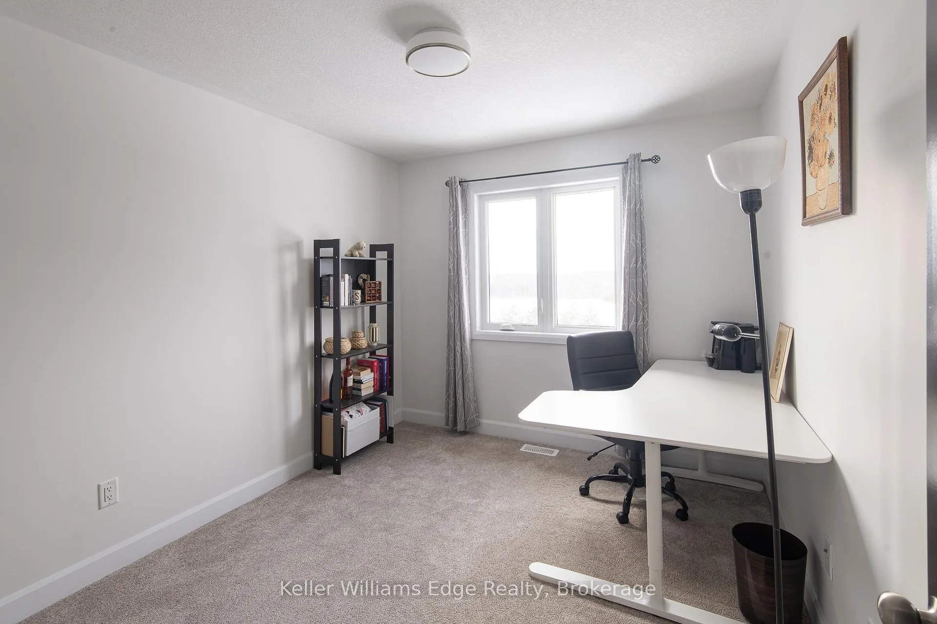 Photo 27 of 143 Superior Drive, Loyalist, Amherstview — HOMEH