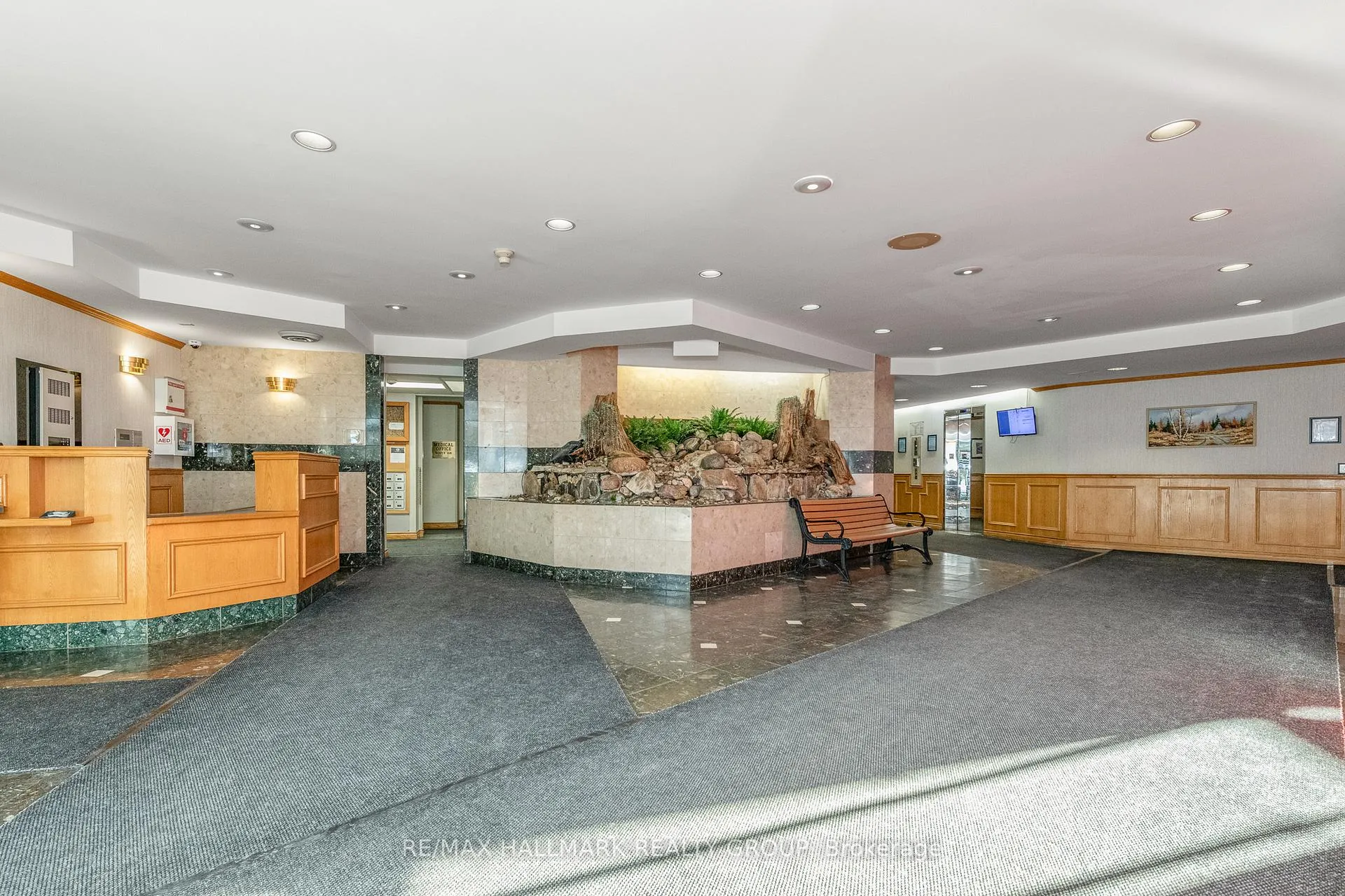 Photo 6 of Unit 1009, 1025 Grenon Avenue, Ottawa, Fairfield Heights — HOMEH
