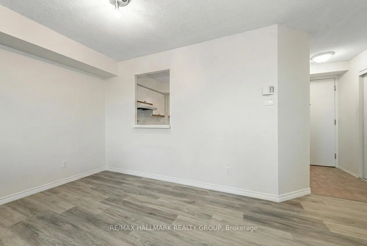 Photo 11 of Unit 1009, 1025 Grenon Avenue, Ottawa, Fairfield Heights — HOMEH