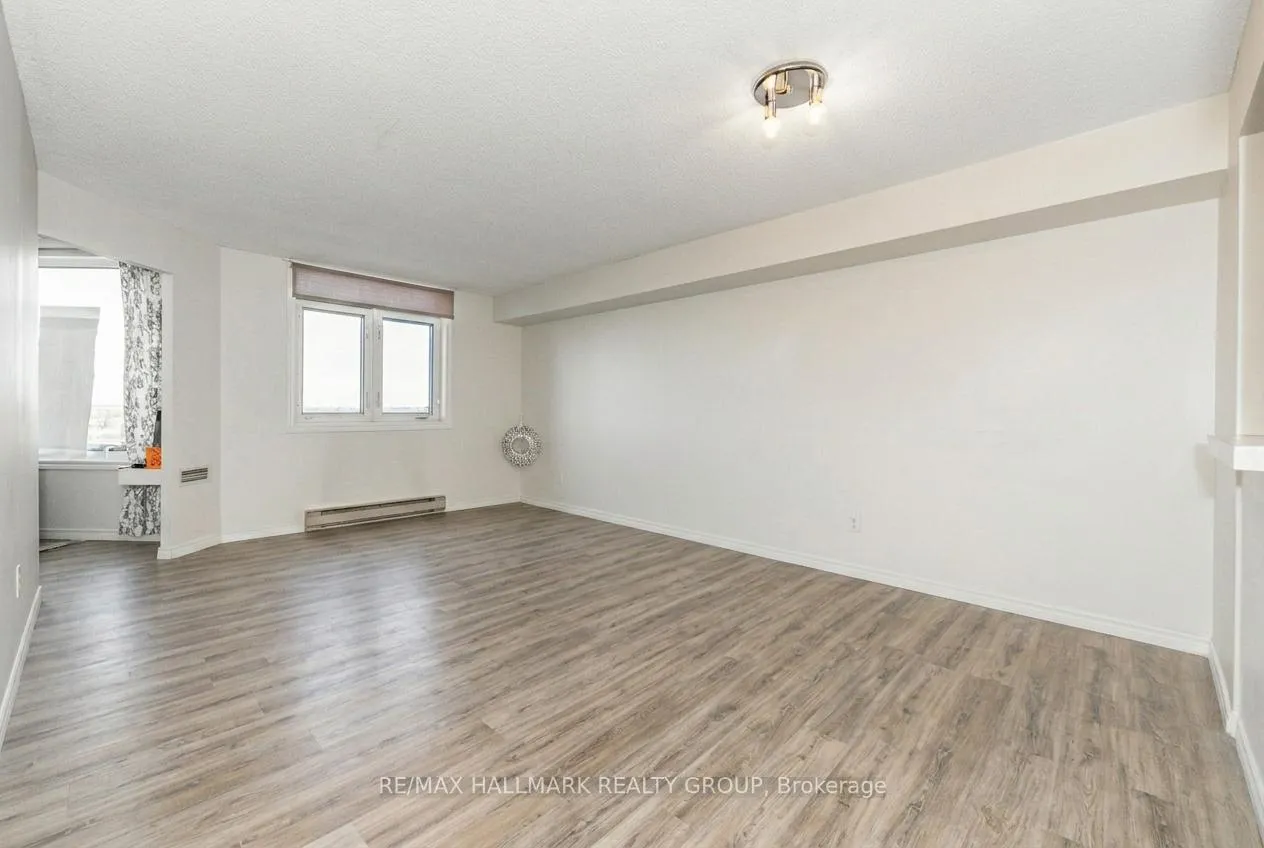 Photo 14 of Unit 1009, 1025 Grenon Avenue, Ottawa, Fairfield Heights — HOMEH
