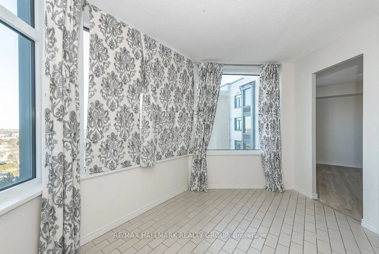 Photo 15 of Unit 1009, 1025 Grenon Avenue, Ottawa, Fairfield Heights — HOMEH