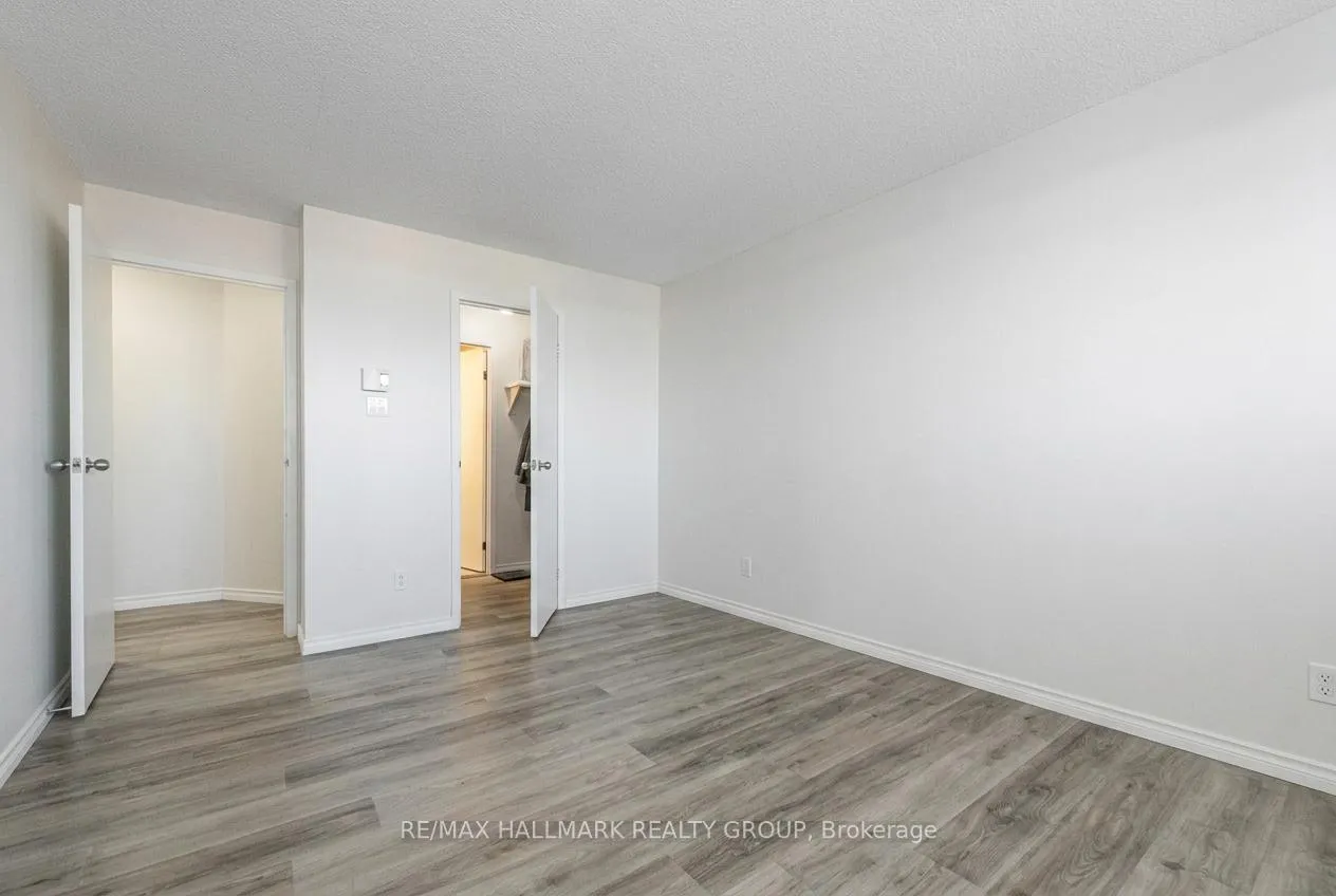 Photo 17 of Unit 1009, 1025 Grenon Avenue, Ottawa, Fairfield Heights — HOMEH