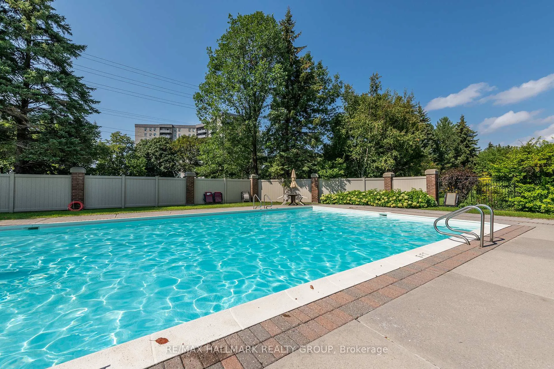 Photo 25 of Unit 1009, 1025 Grenon Avenue, Ottawa, Fairfield Heights — HOMEH