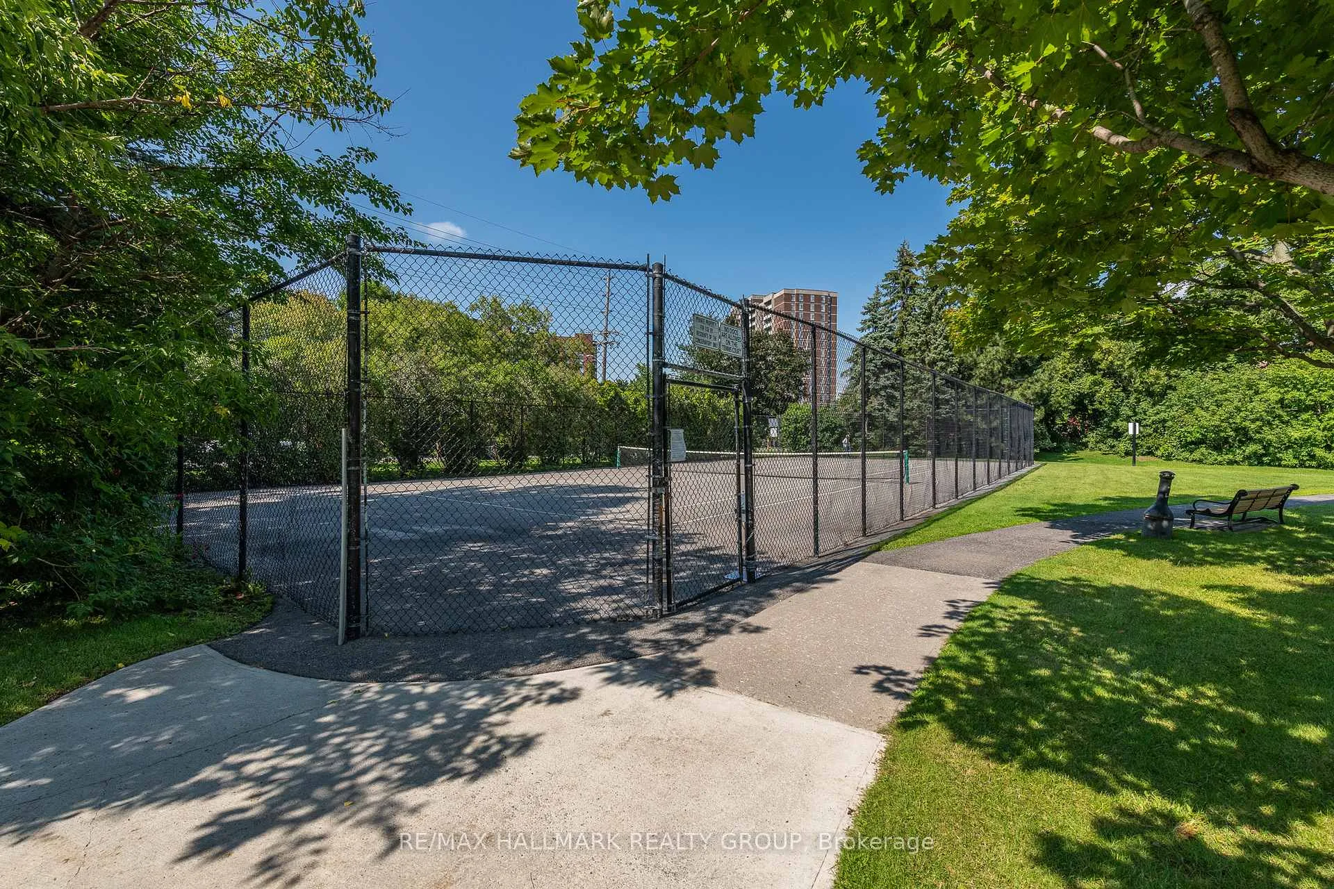 Photo 27 of Unit 1009, 1025 Grenon Avenue, Ottawa, Fairfield Heights — HOMEH