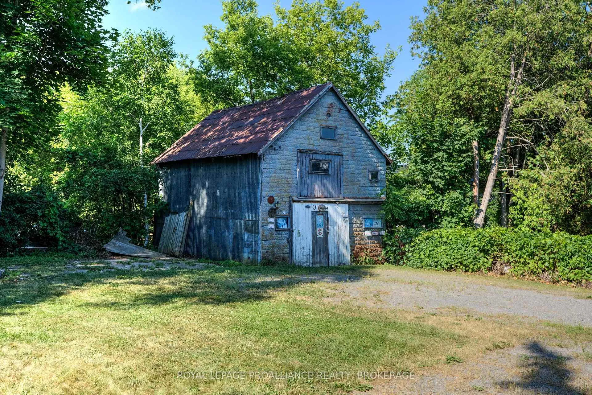 Photo 4 of 6 Spring Street, Westport — HOMEH
