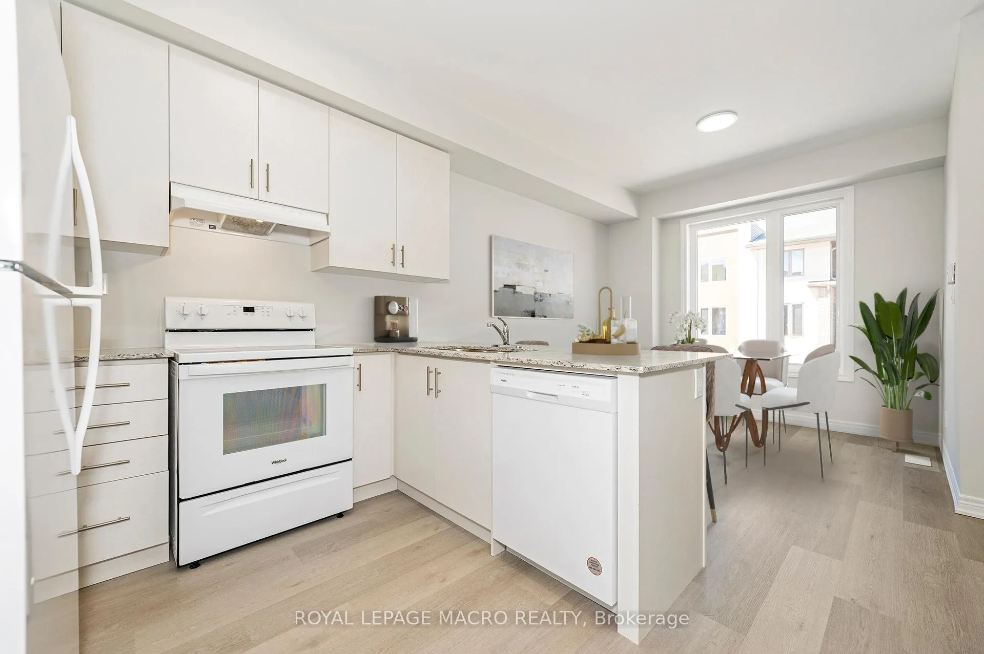 Photo 7 of 11 Winters Crescent, Collingwood — HOMEH