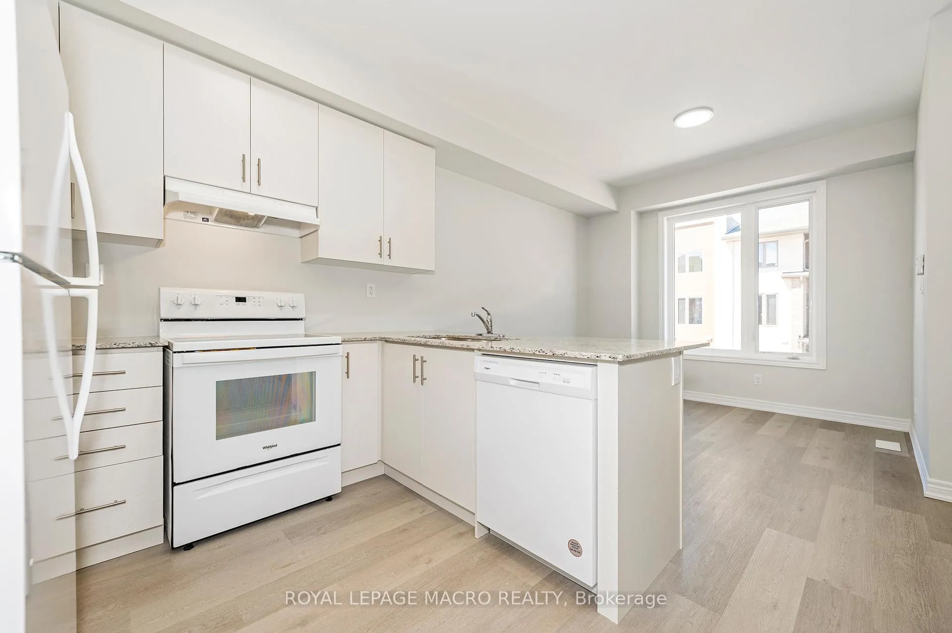 Photo 37 of 11 Winters Crescent, Collingwood — HOMEH