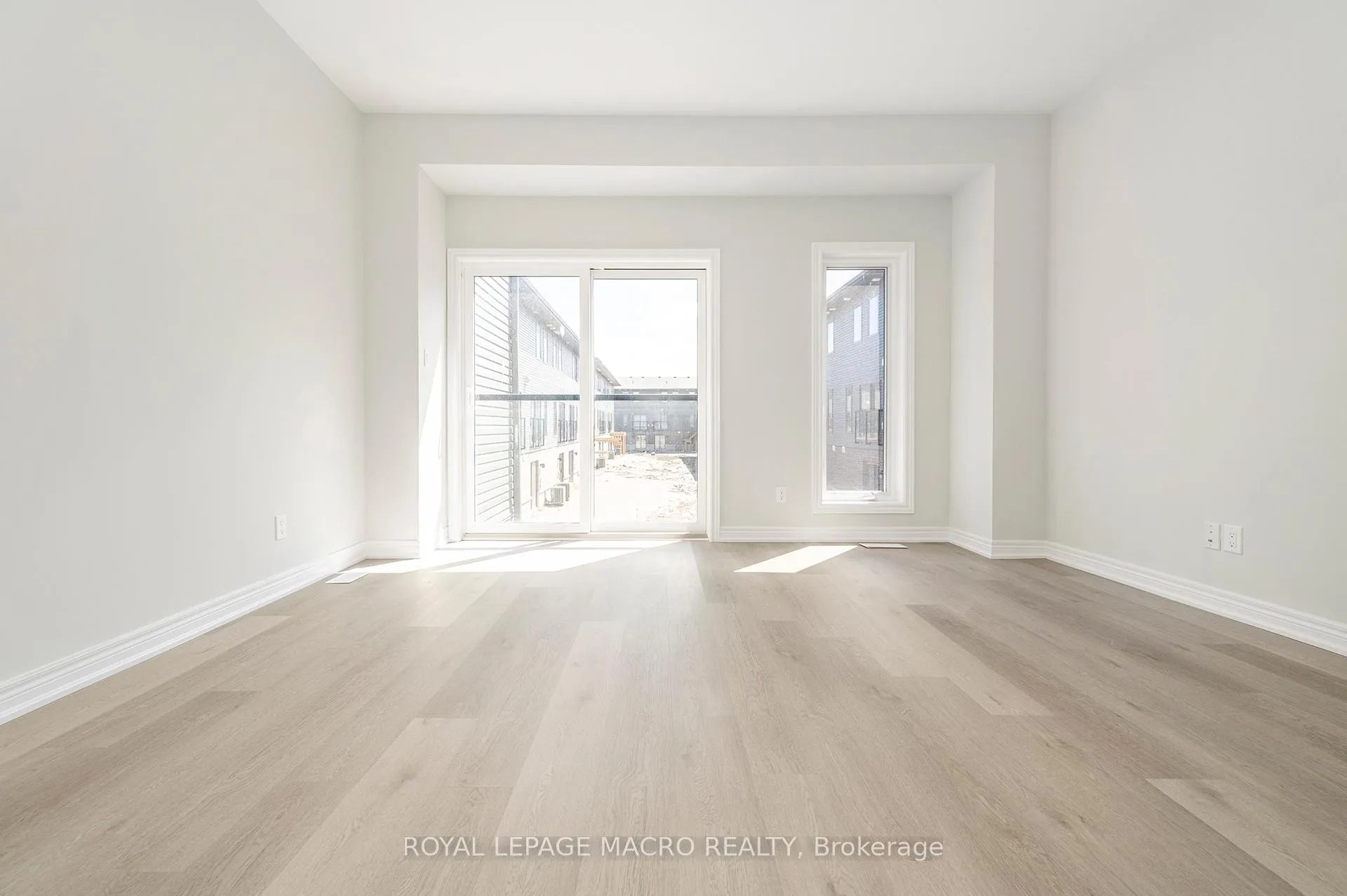 Photo 42 of 11 Winters Crescent, Collingwood — HOMEH