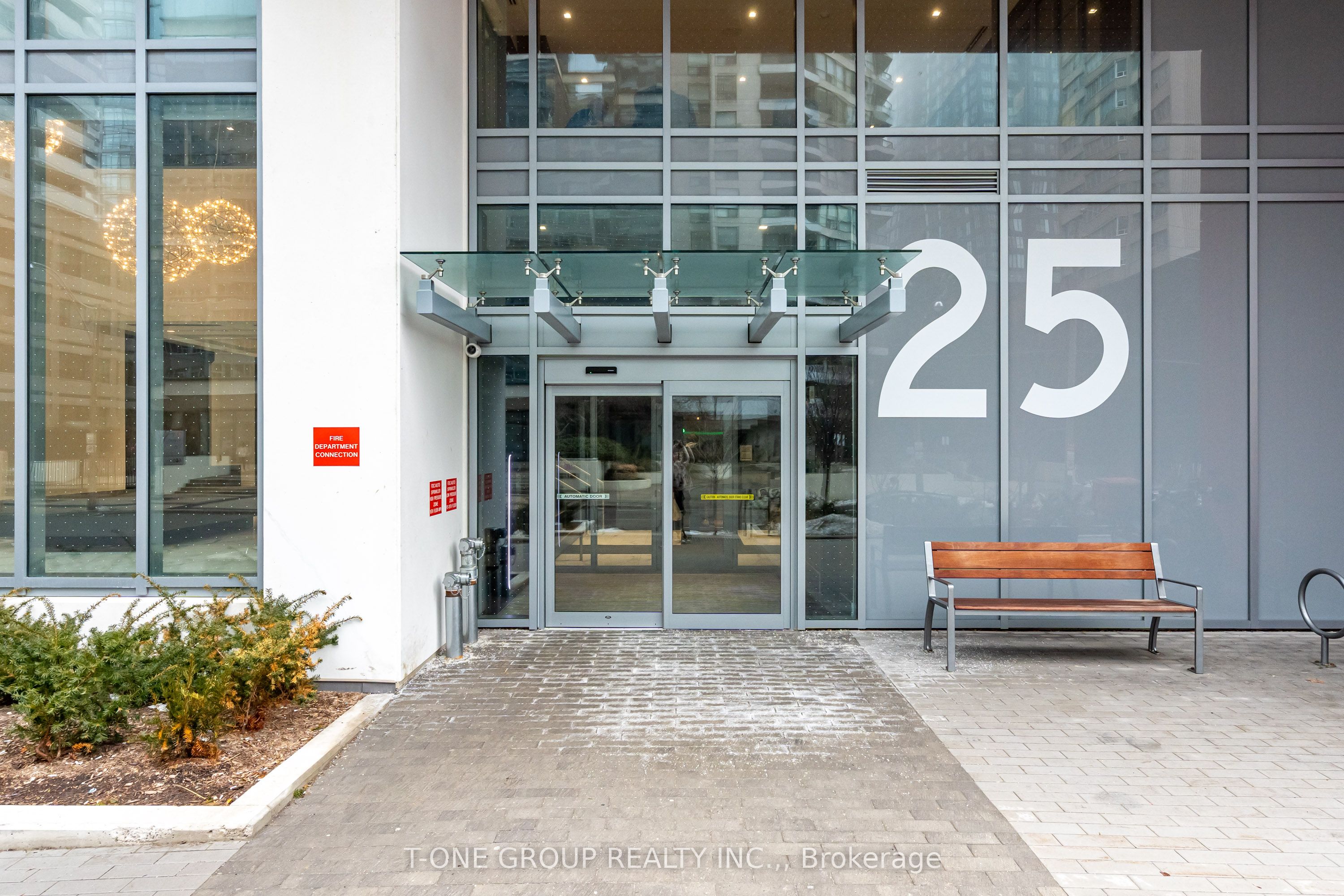 Front of Unit 2206, 25 Holly Street