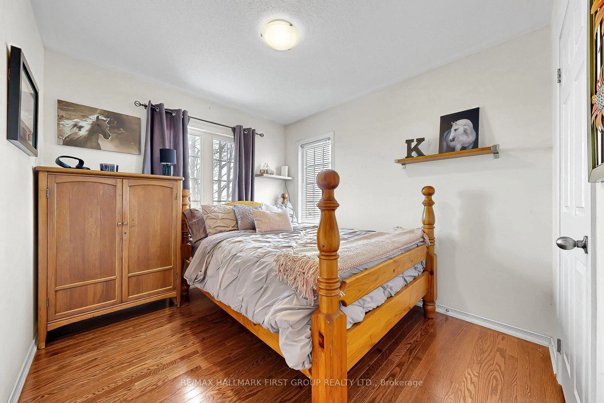 Photo 22 of 19 Waterlily Trail, King, Schomberg — HOMEH