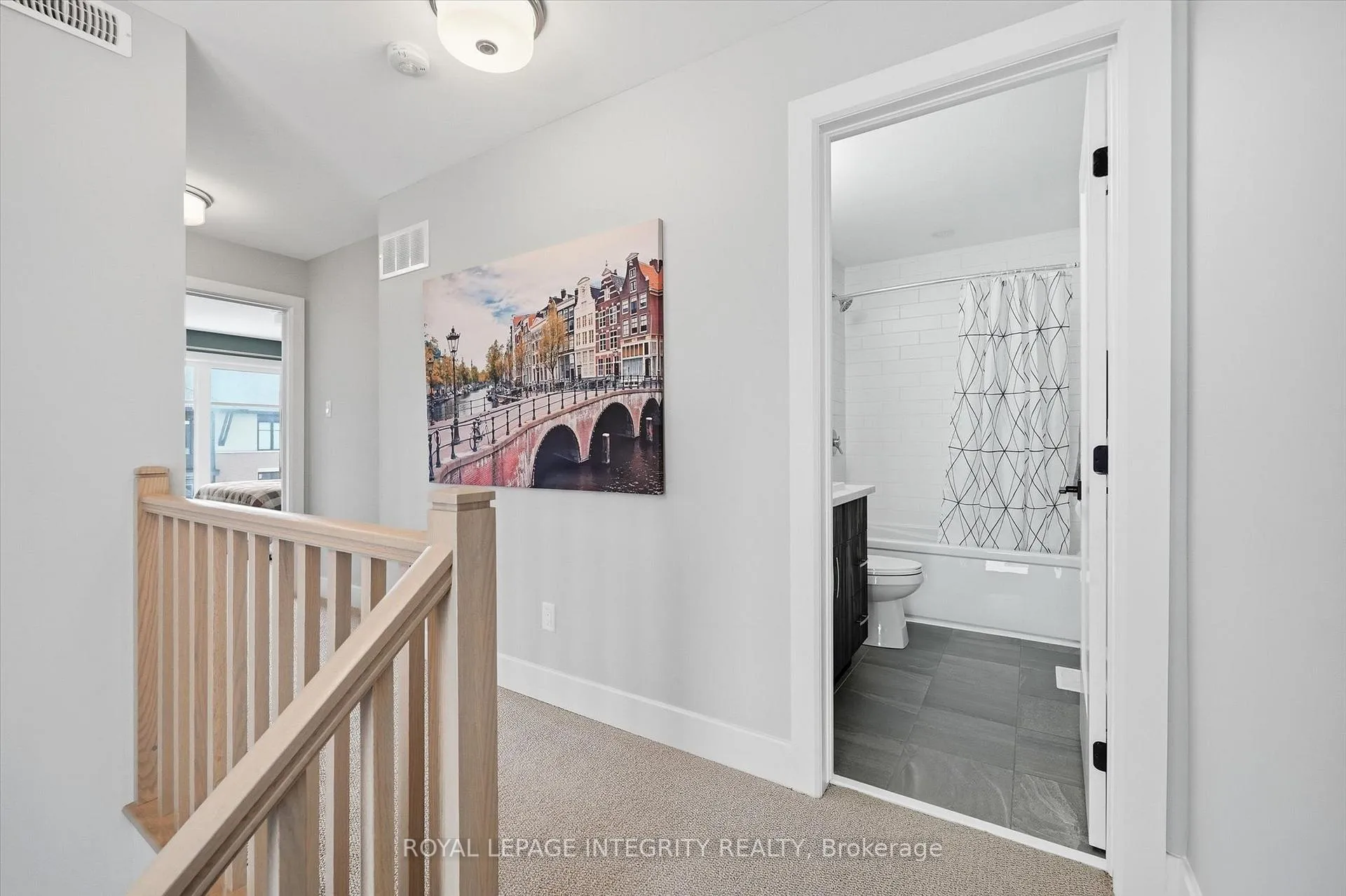 Photo 18 of 517 Stadacone Row, Ottawa, Camelot — HOMEH
