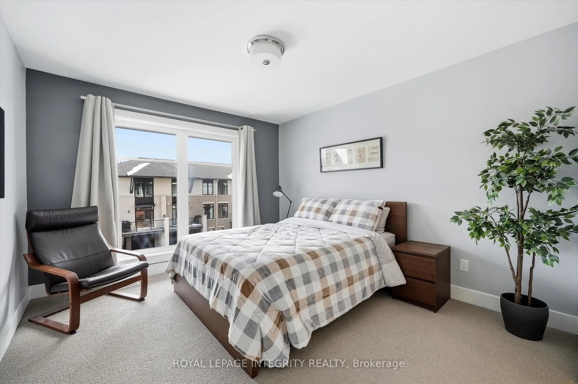 Photo 21 of 517 Stadacone Row, Ottawa, Camelot — HOMEH