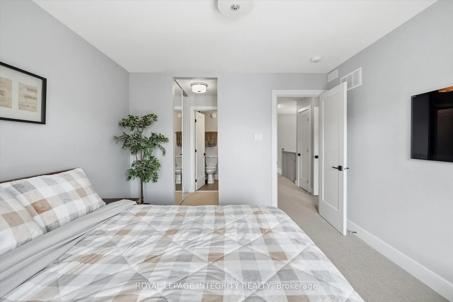 Photo 22 of 517 Stadacone Row, Ottawa, Camelot — HOMEH