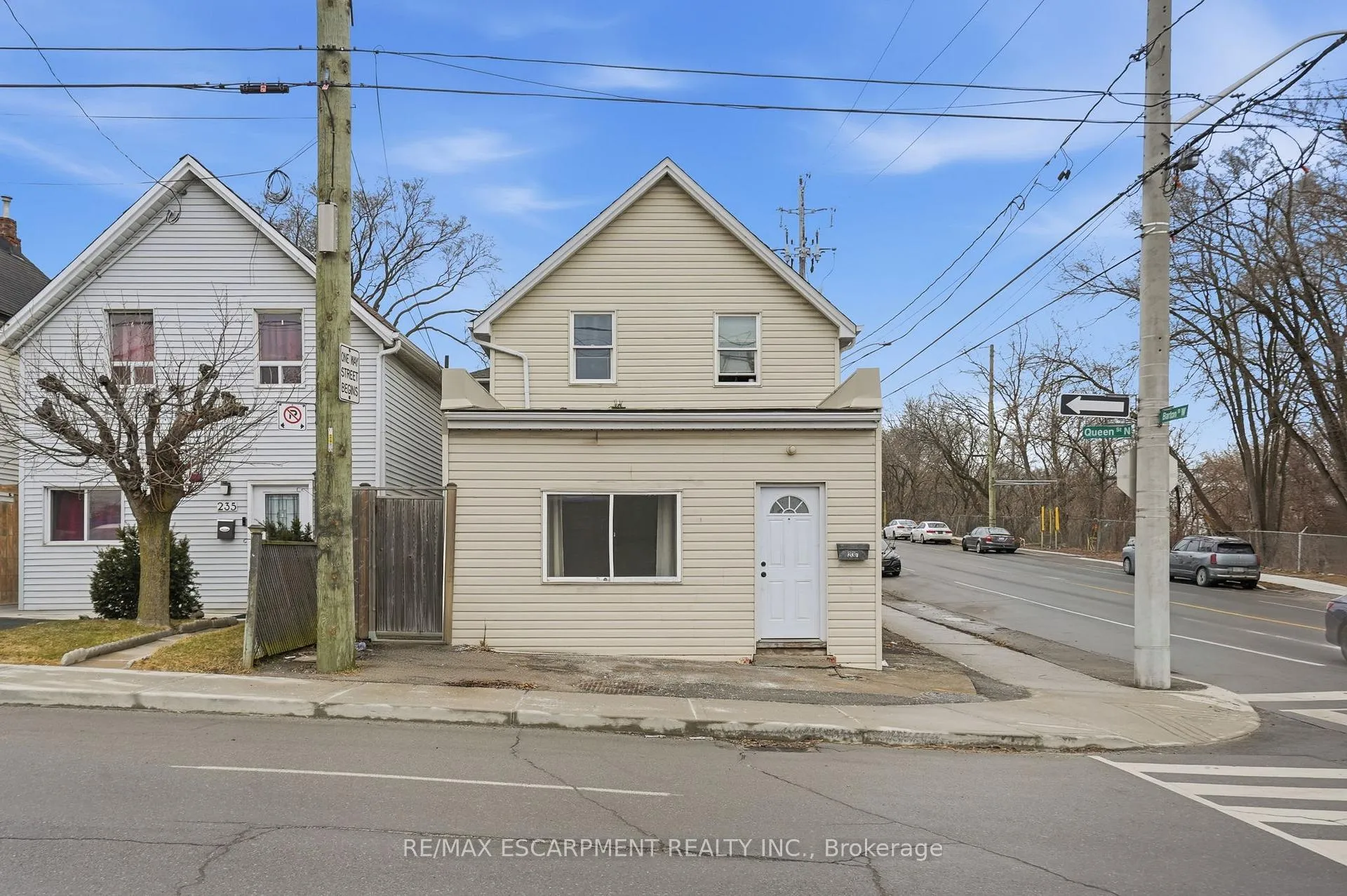 Photo 1 of Unit BACHELOR, 237 Queen Street, Hamilton, Strathcona — HOMEH