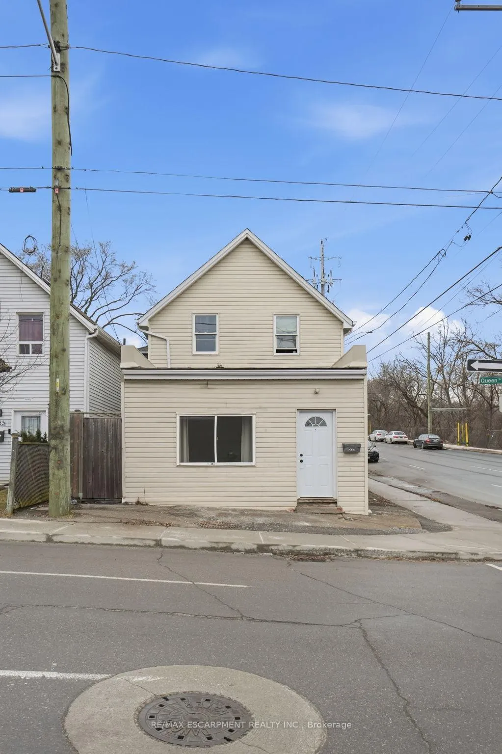 Photo 2 of Unit BACHELOR, 237 Queen Street, Hamilton, Strathcona — HOMEH