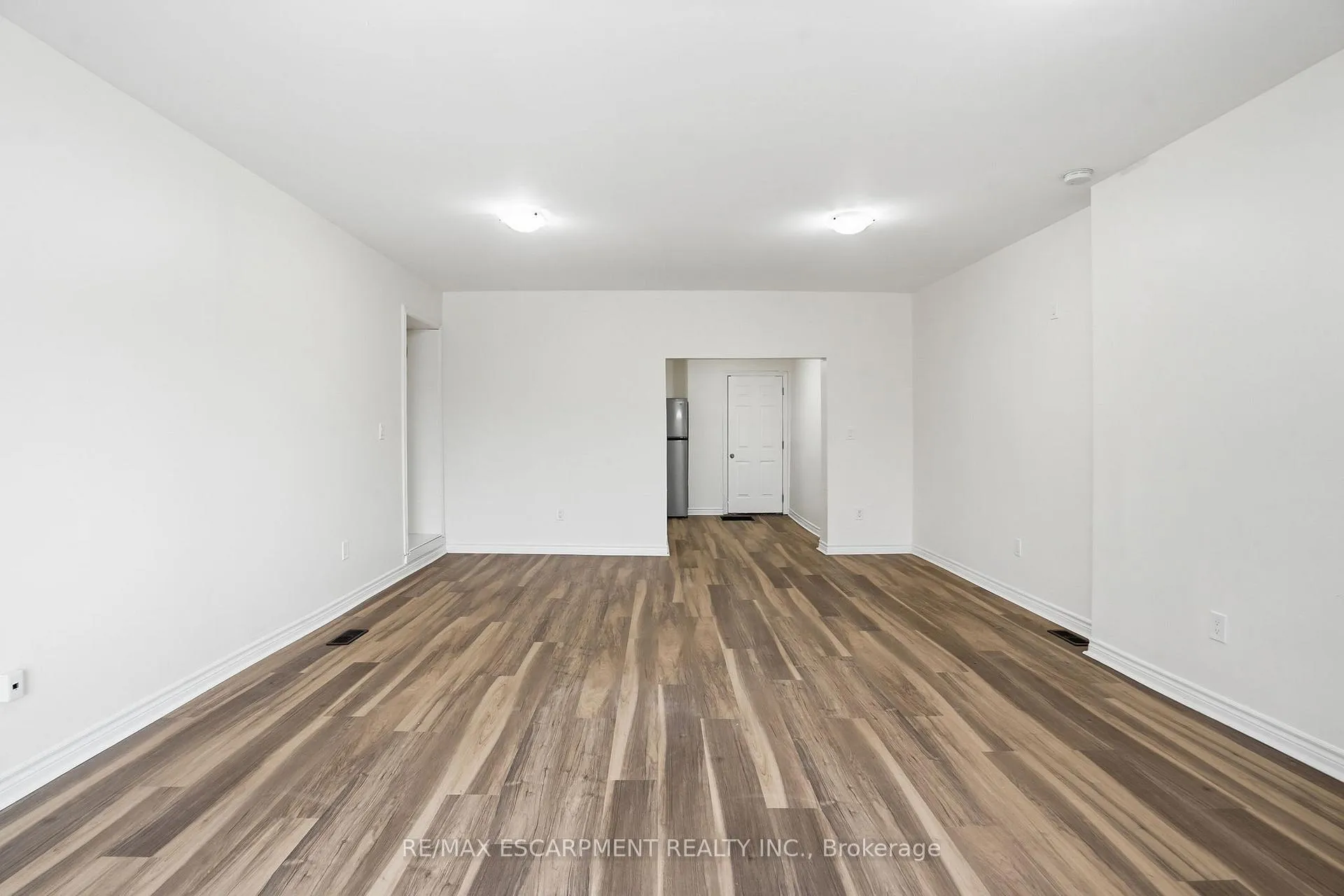 Photo 9 of Unit BACHELOR, 237 Queen Street, Hamilton, Strathcona — HOMEH
