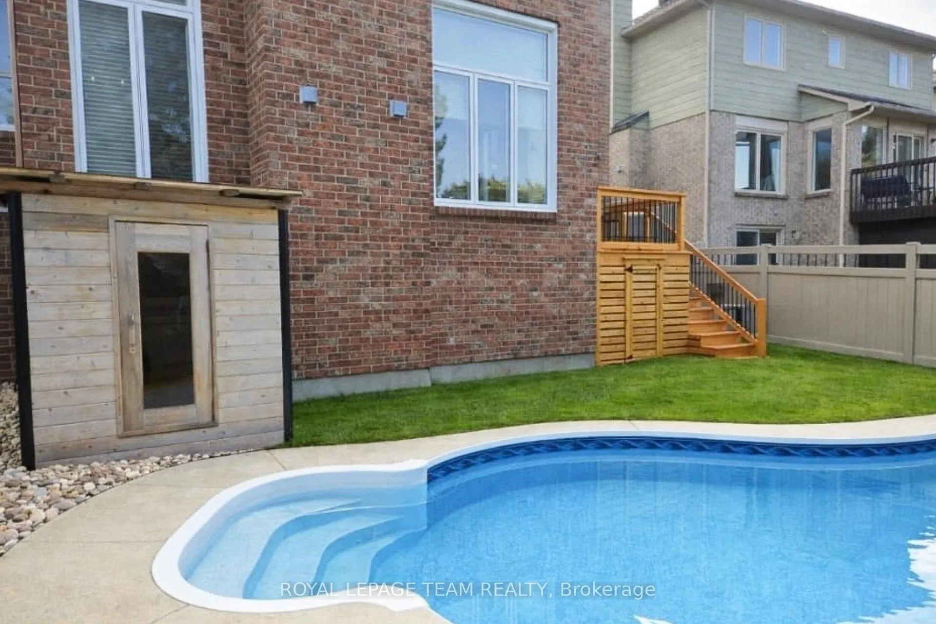 Photo 3 of 76 Hansen Avenue, Ottawa, Kanata - Kanata Lakes/Heritage Hills — HOMEH