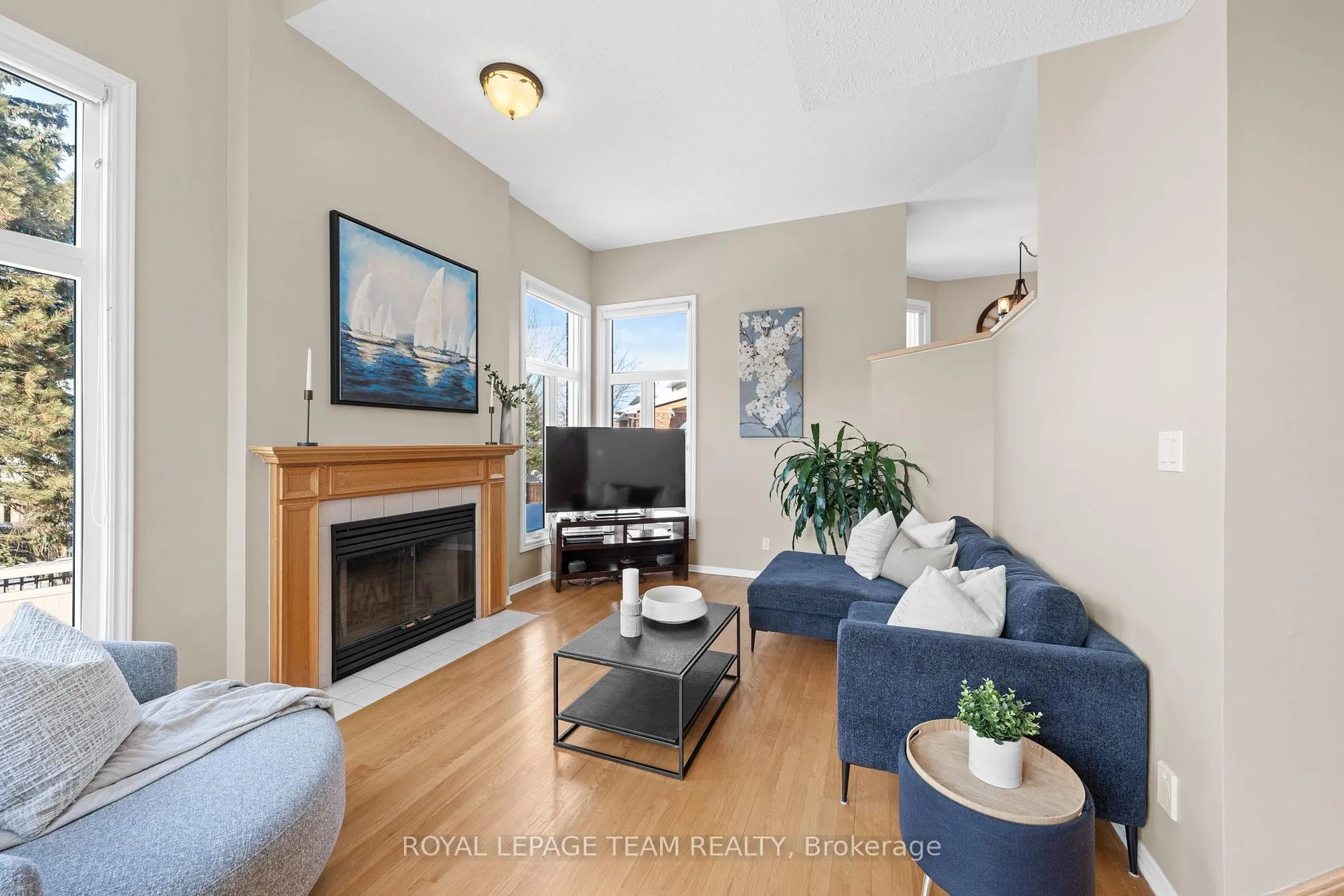 Photo 12 of 76 Hansen Avenue, Ottawa, Kanata - Kanata Lakes/Heritage Hills — HOMEH