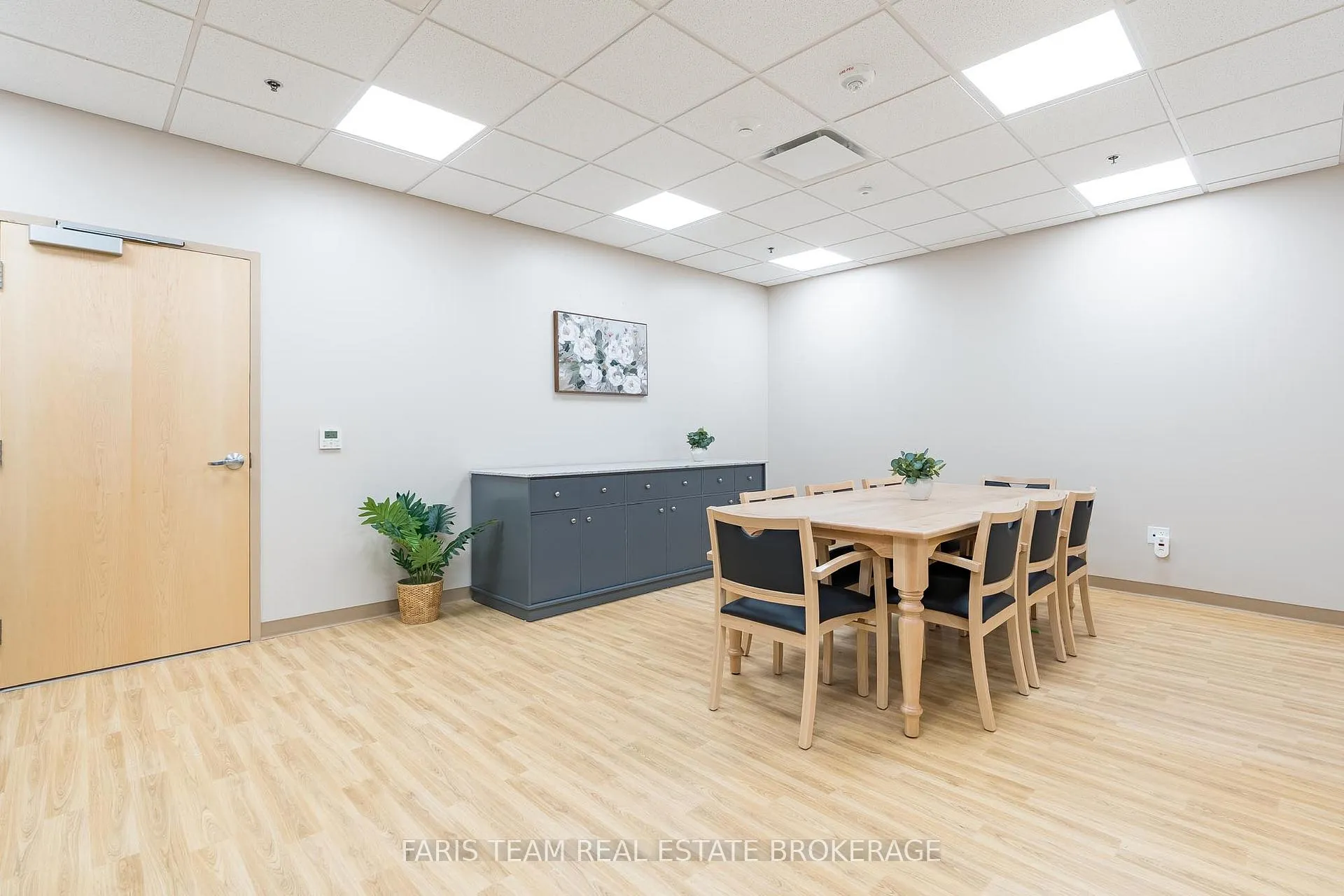 Photo 30 of Unit A2, 301 Junction Road, Clearview, Rural Clearview — HOMEH