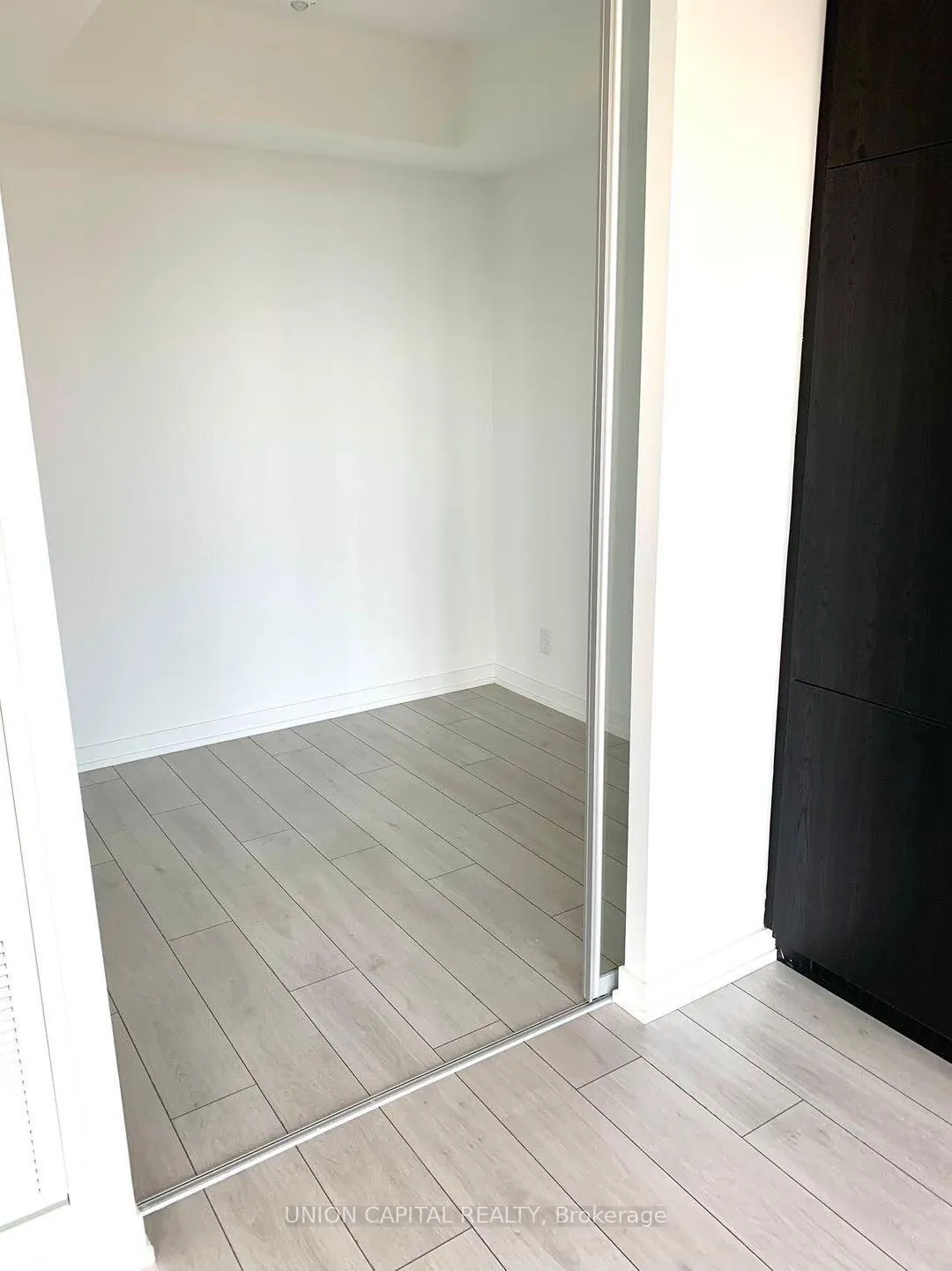 Photo 11 of Unit 1205, 270 Dufferin Street, Toronto, South Parkdale — HOMEH