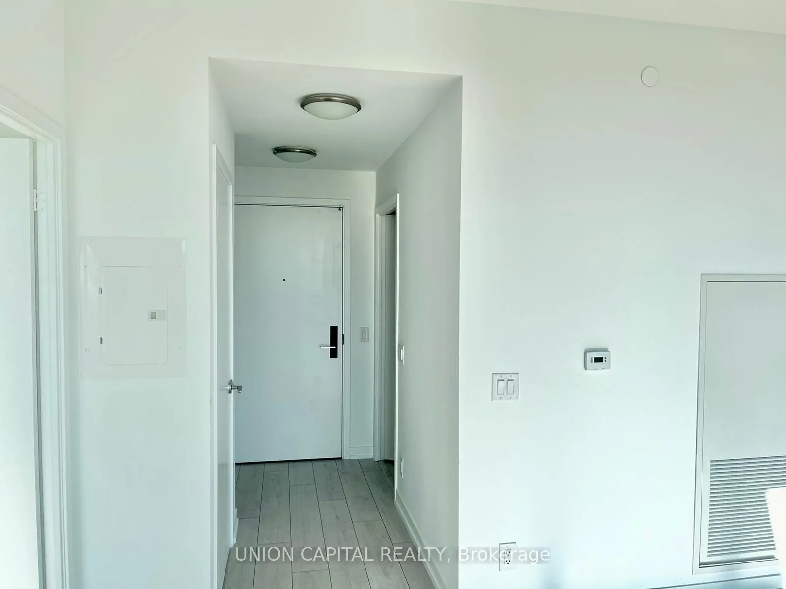 Photo 15 of Unit 1205, 270 Dufferin Street, Toronto, South Parkdale — HOMEH
