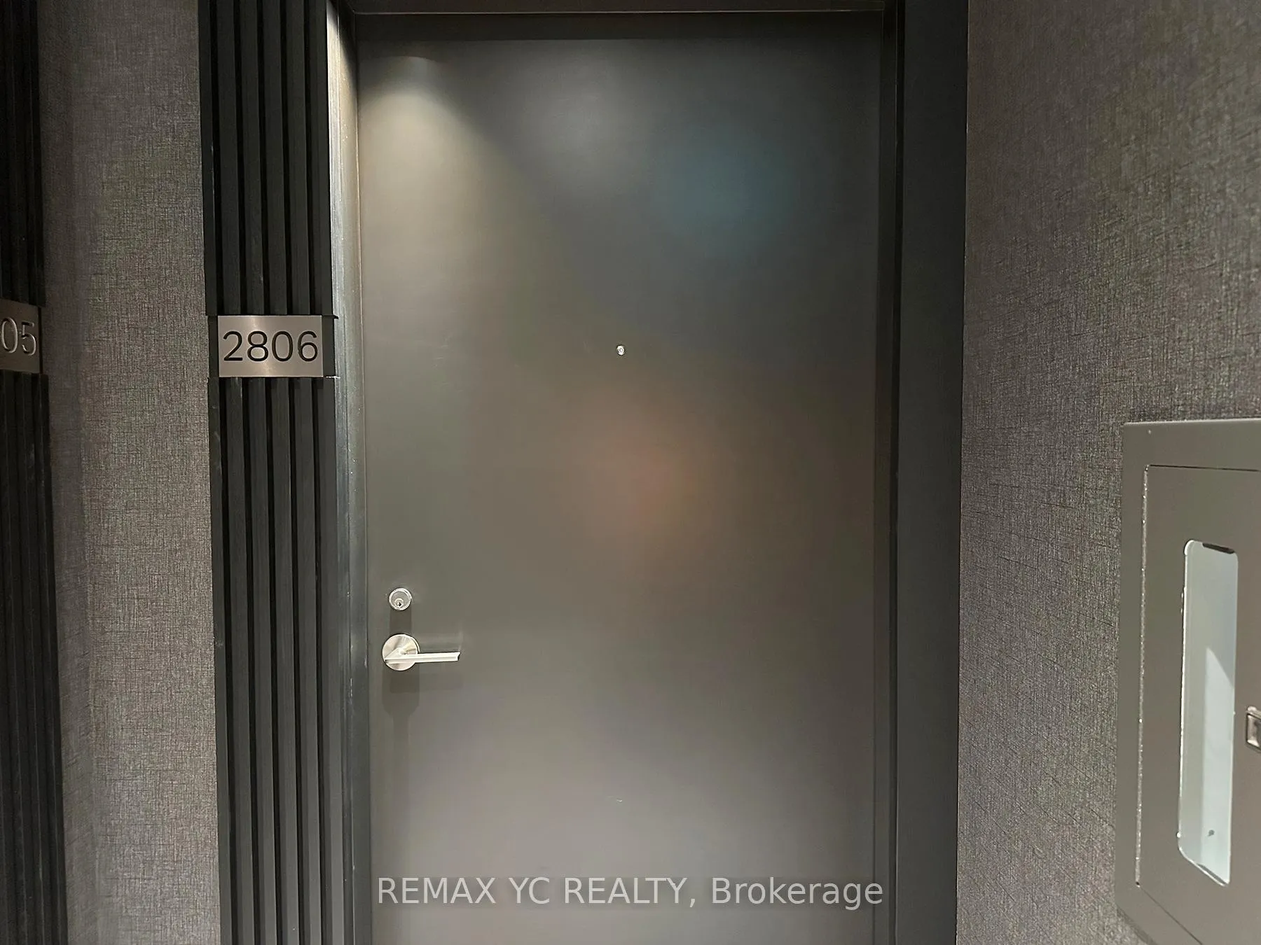 Photo 4 of Unit 2806, 110 Broadway Avenue, Toronto, Mount Pleasant West — HOMEH