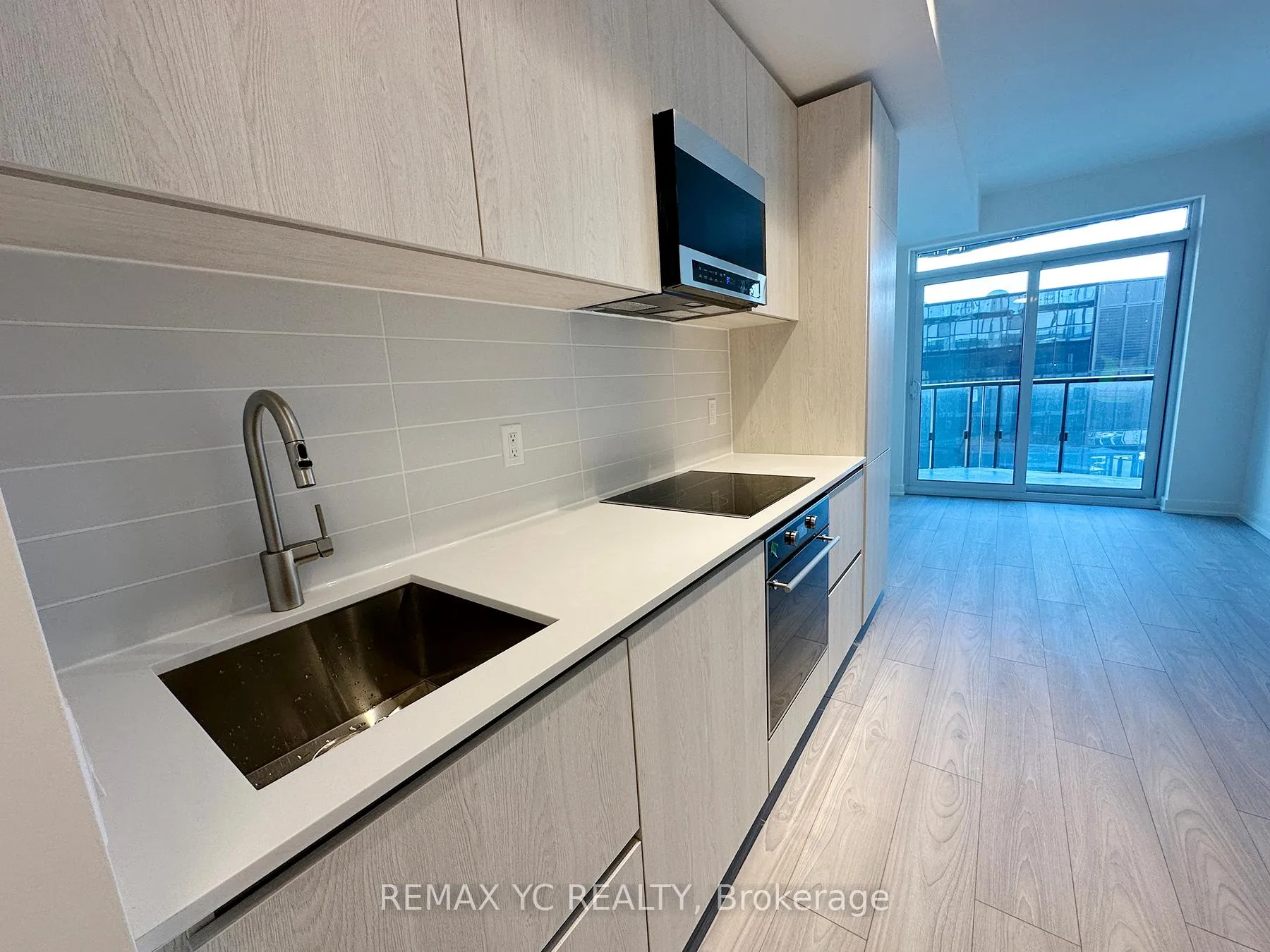 Photo 9 of Unit 2806, 110 Broadway Avenue, Toronto, Mount Pleasant West — HOMEH