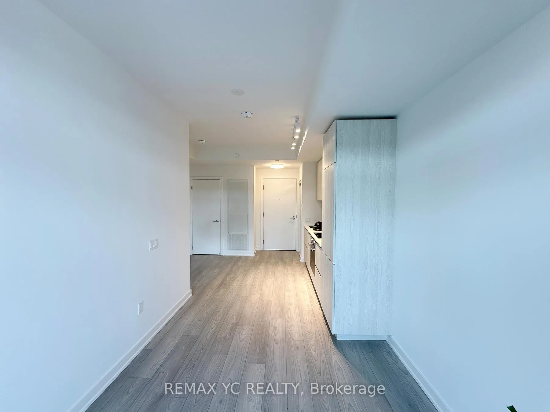 Photo 11 of Unit 2806, 110 Broadway Avenue, Toronto, Mount Pleasant West — HOMEH