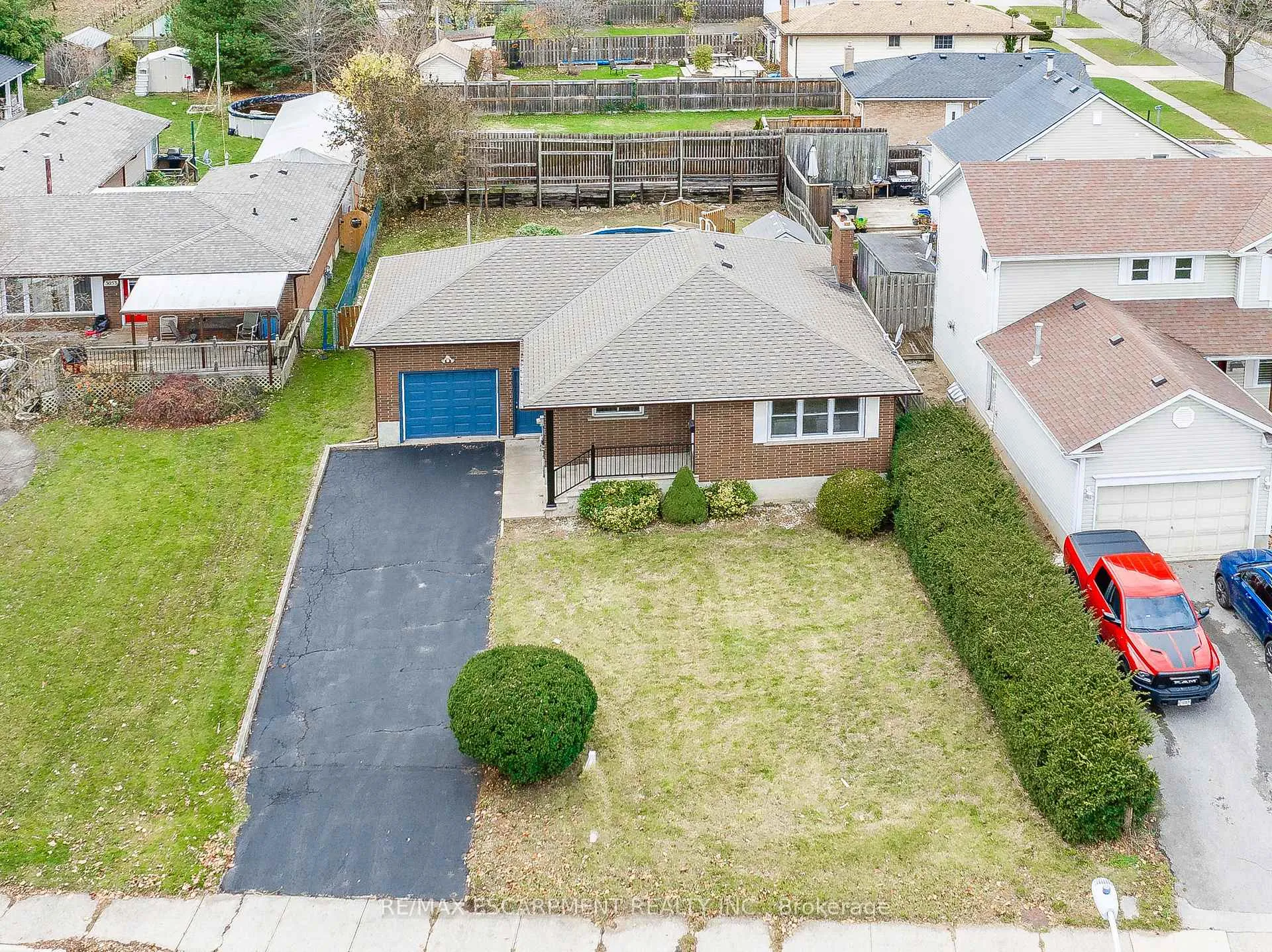 Photo 17 of Unit MAIN, 3045 Portage Road, Niagara Falls, Church's Lane — HOMEH