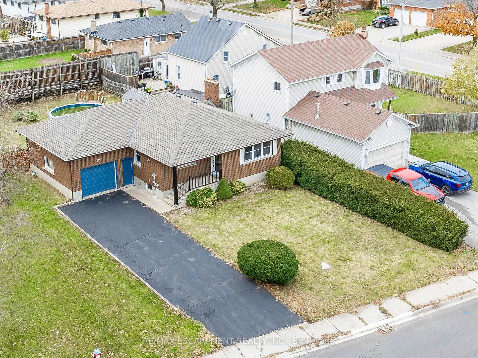 Photo 18 of Unit MAIN, 3045 Portage Road, Niagara Falls, Church's Lane — HOMEH