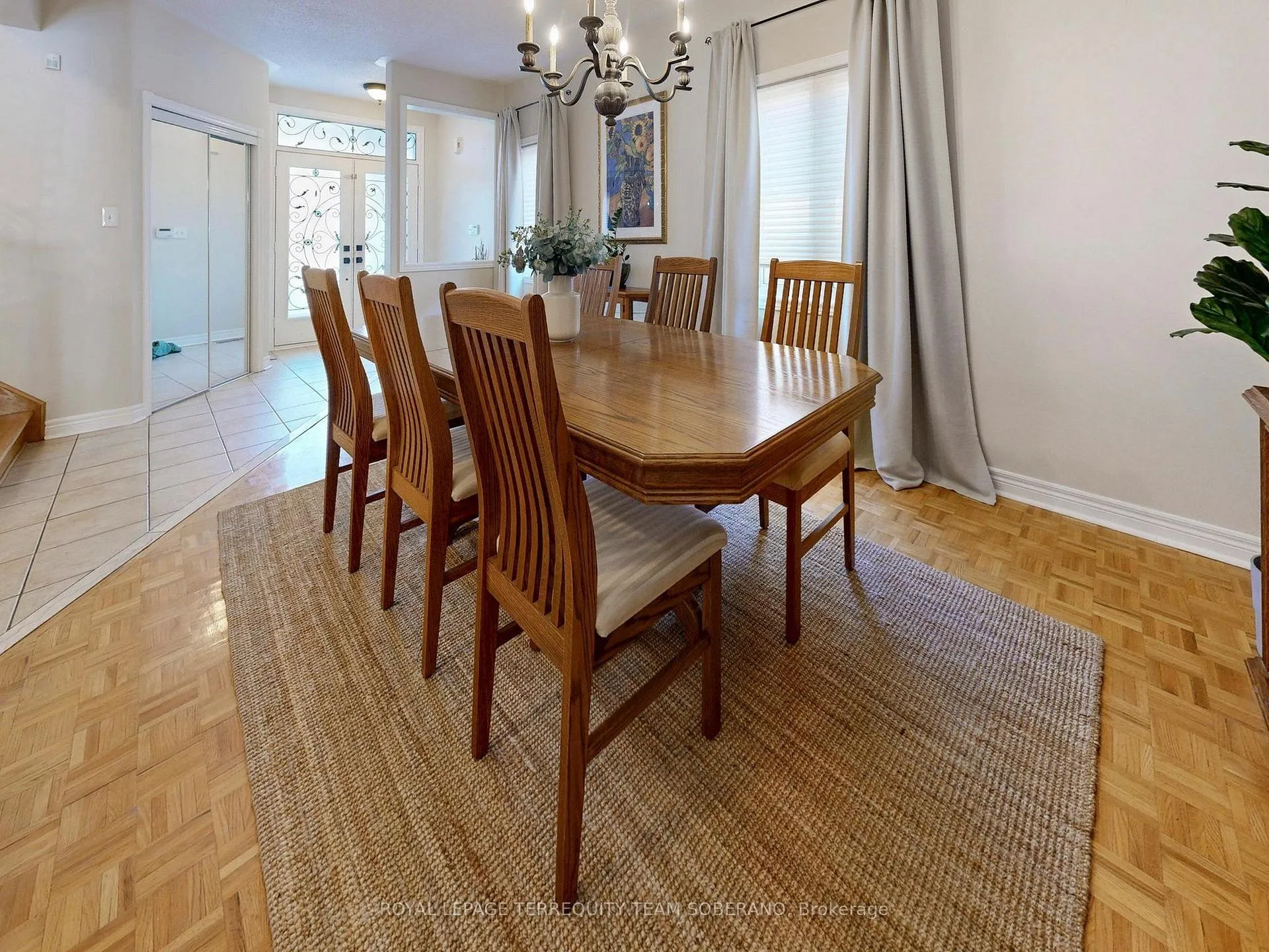 Photo 8 of 29 Monterey Road, Vaughan, Sonoma Heights — HOMEH