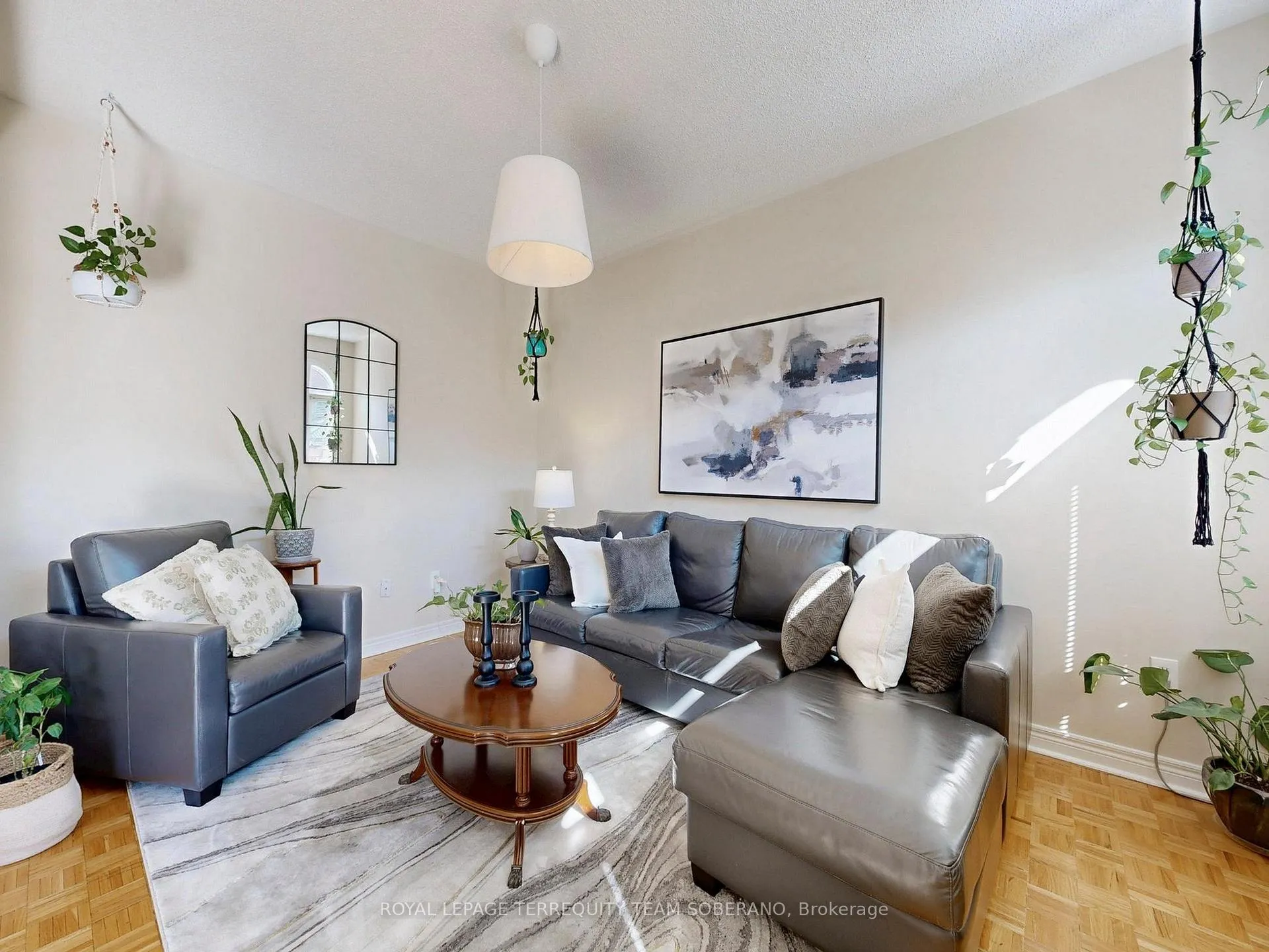 Photo 9 of 29 Monterey Road, Vaughan, Sonoma Heights — HOMEH