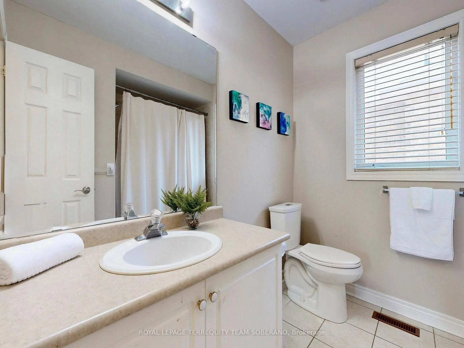 Photo 34 of 29 Monterey Road, Vaughan, Sonoma Heights — HOMEH
