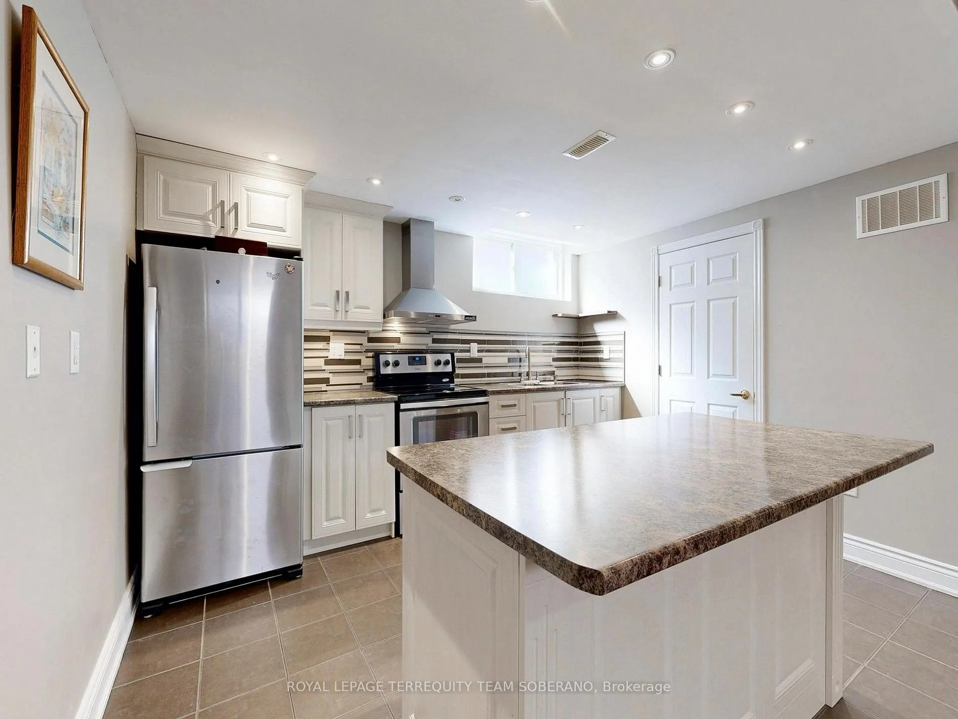 Photo 40 of 29 Monterey Road, Vaughan, Sonoma Heights — HOMEH