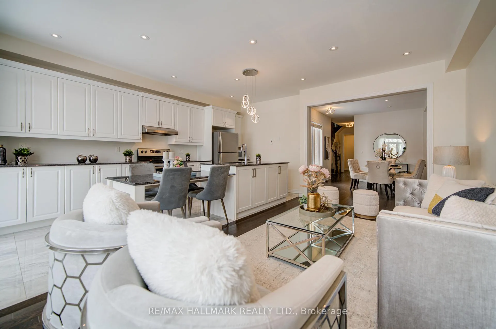 Photo 11 of 71 Titan Trail, Markham, Cedarwood — HOMEH
