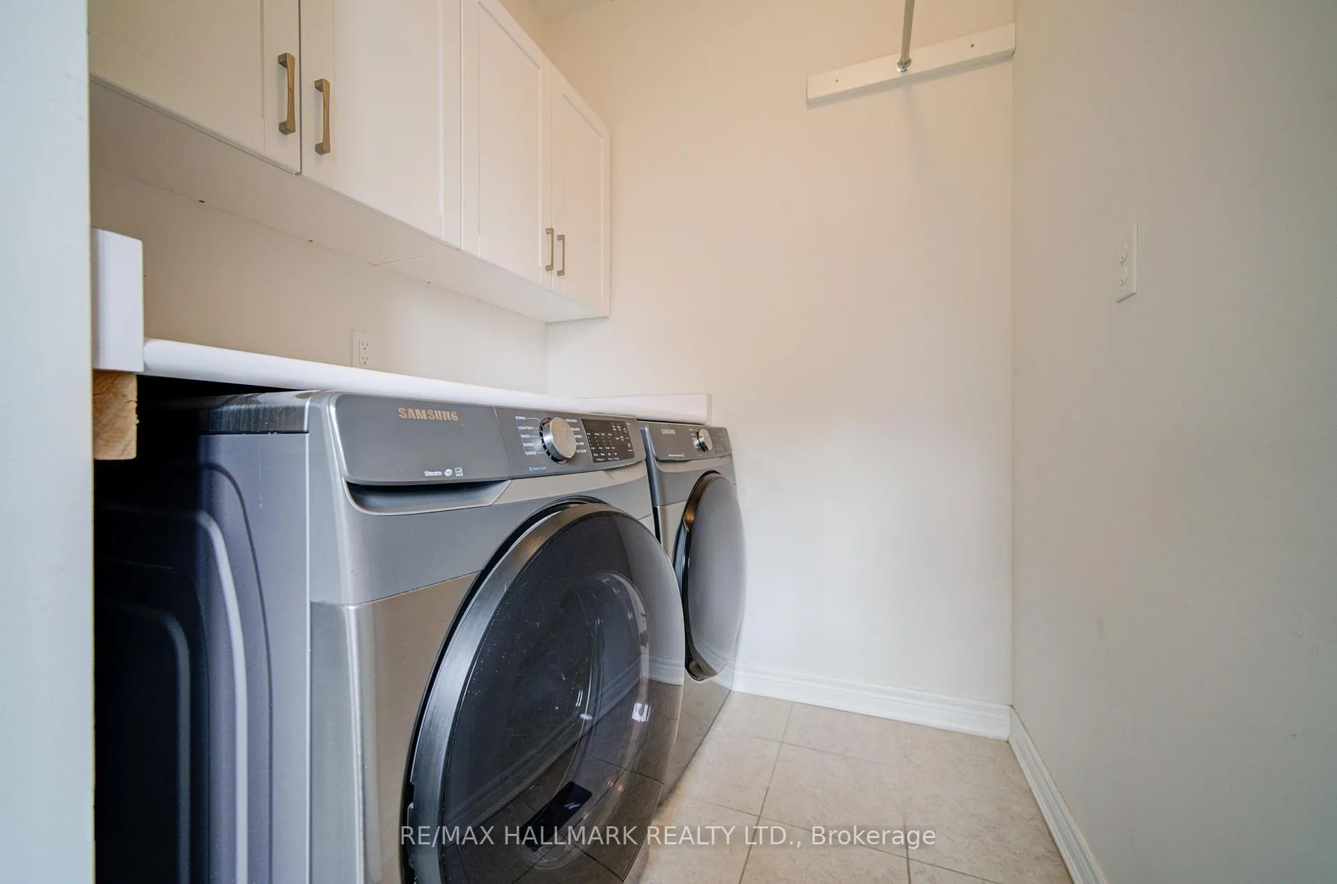 Photo 21 of 71 Titan Trail, Markham, Cedarwood — HOMEH