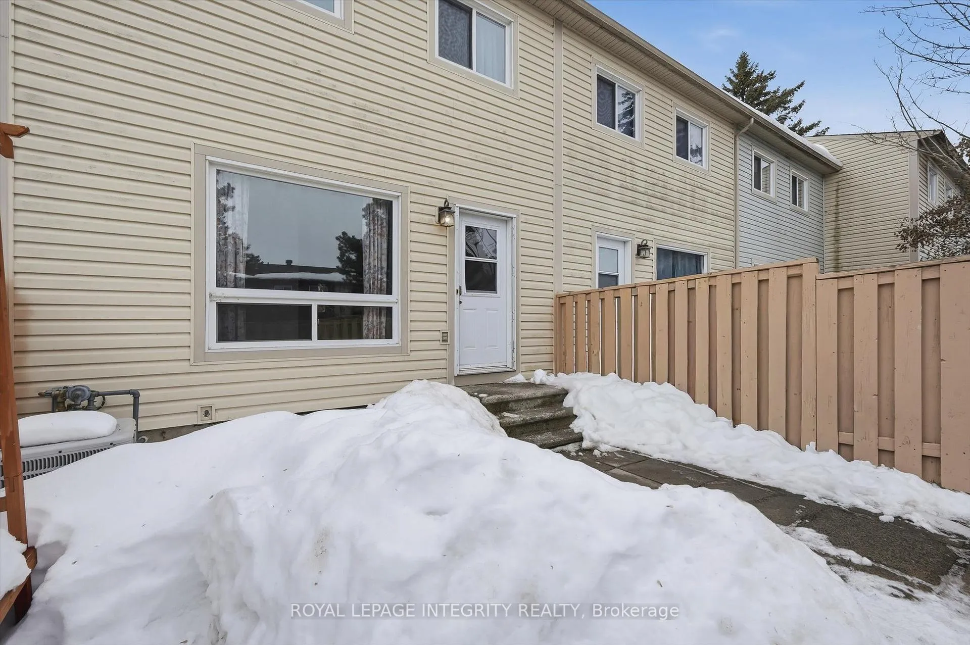 Photo 36 of Unit 5, 228 Millroad Way, Ottawa, Chatelaine Village — HOMEH