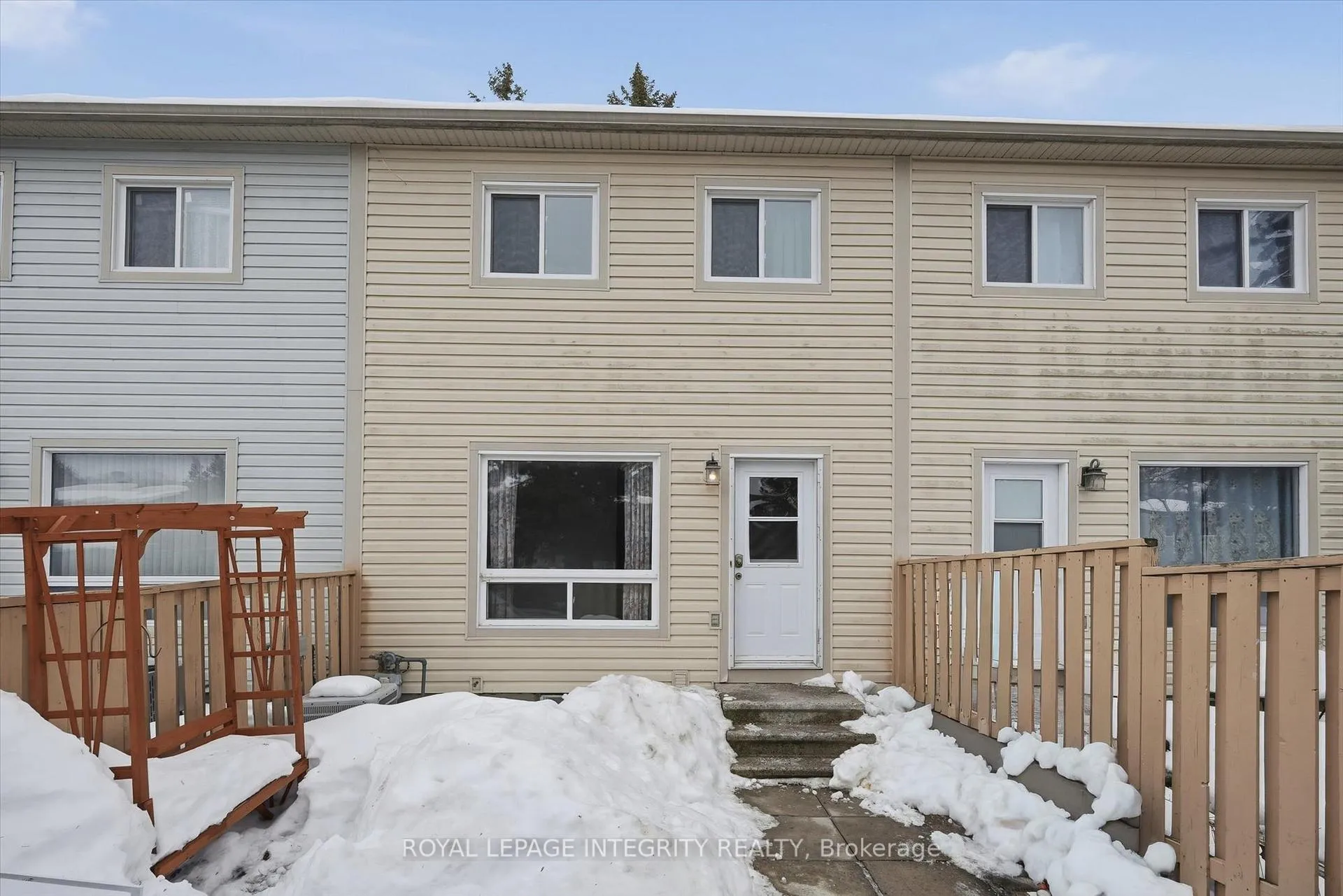 Photo 38 of Unit 5, 228 Millroad Way, Ottawa, Chatelaine Village — HOMEH