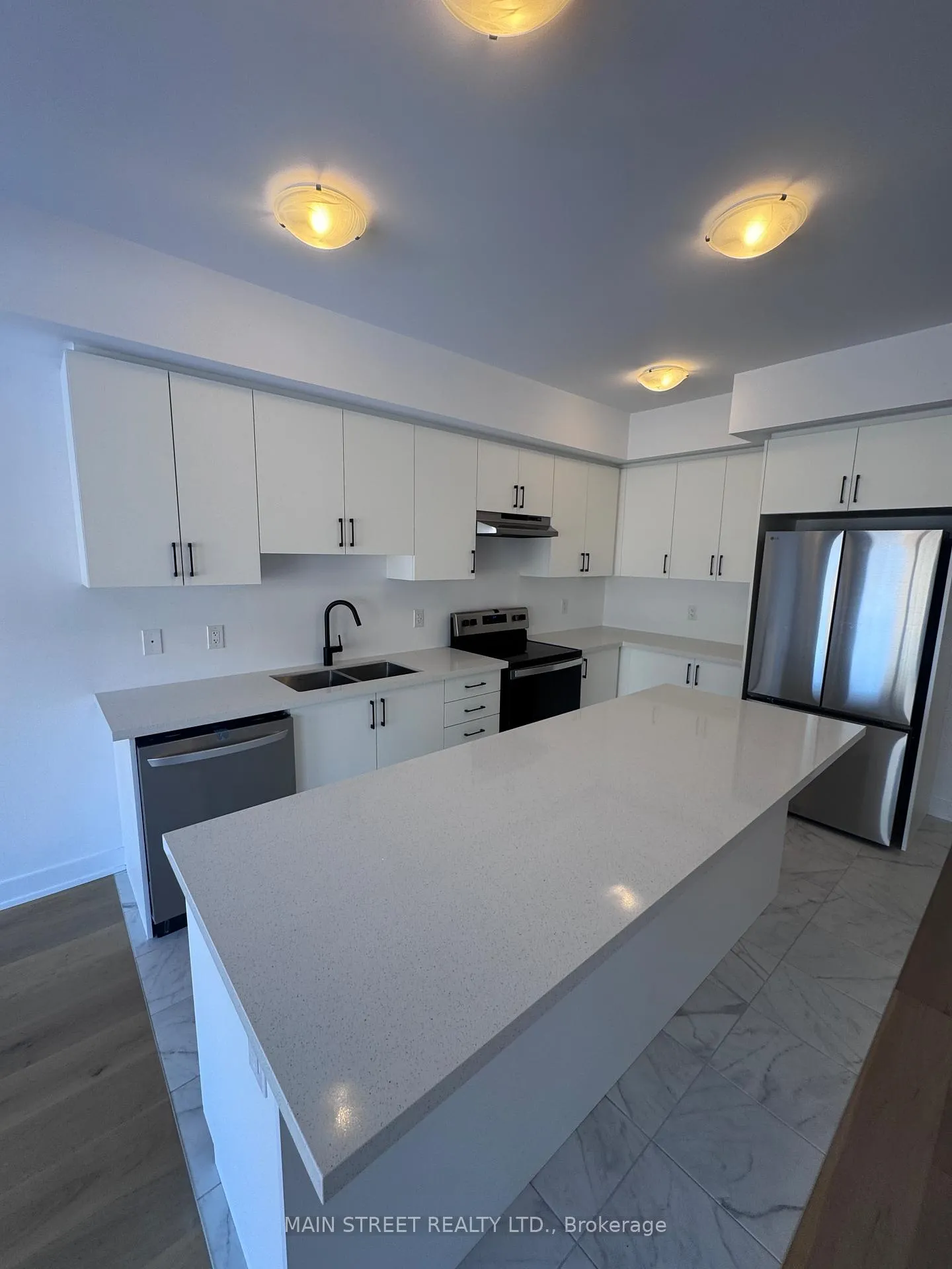 Photo 4 of 50 McAush Street, Barrie, Rural Barrie Southeast — HOMEH