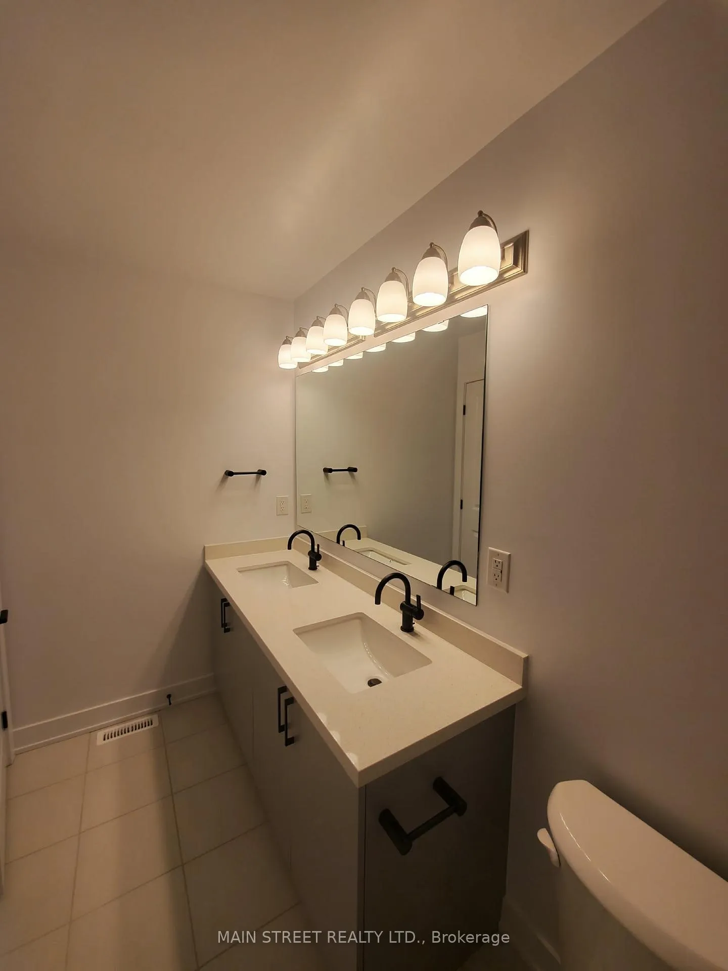 Photo 21 of 50 McAush Street, Barrie, Rural Barrie Southeast — HOMEH