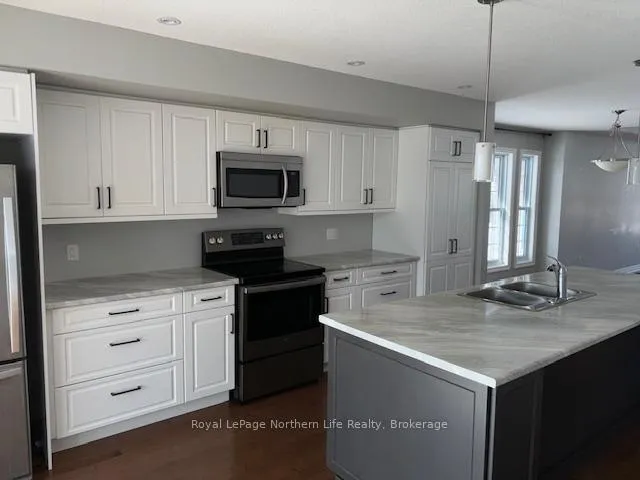Photo 9 of 145 Turner Drive, North Bay, Ferris — HOMEH