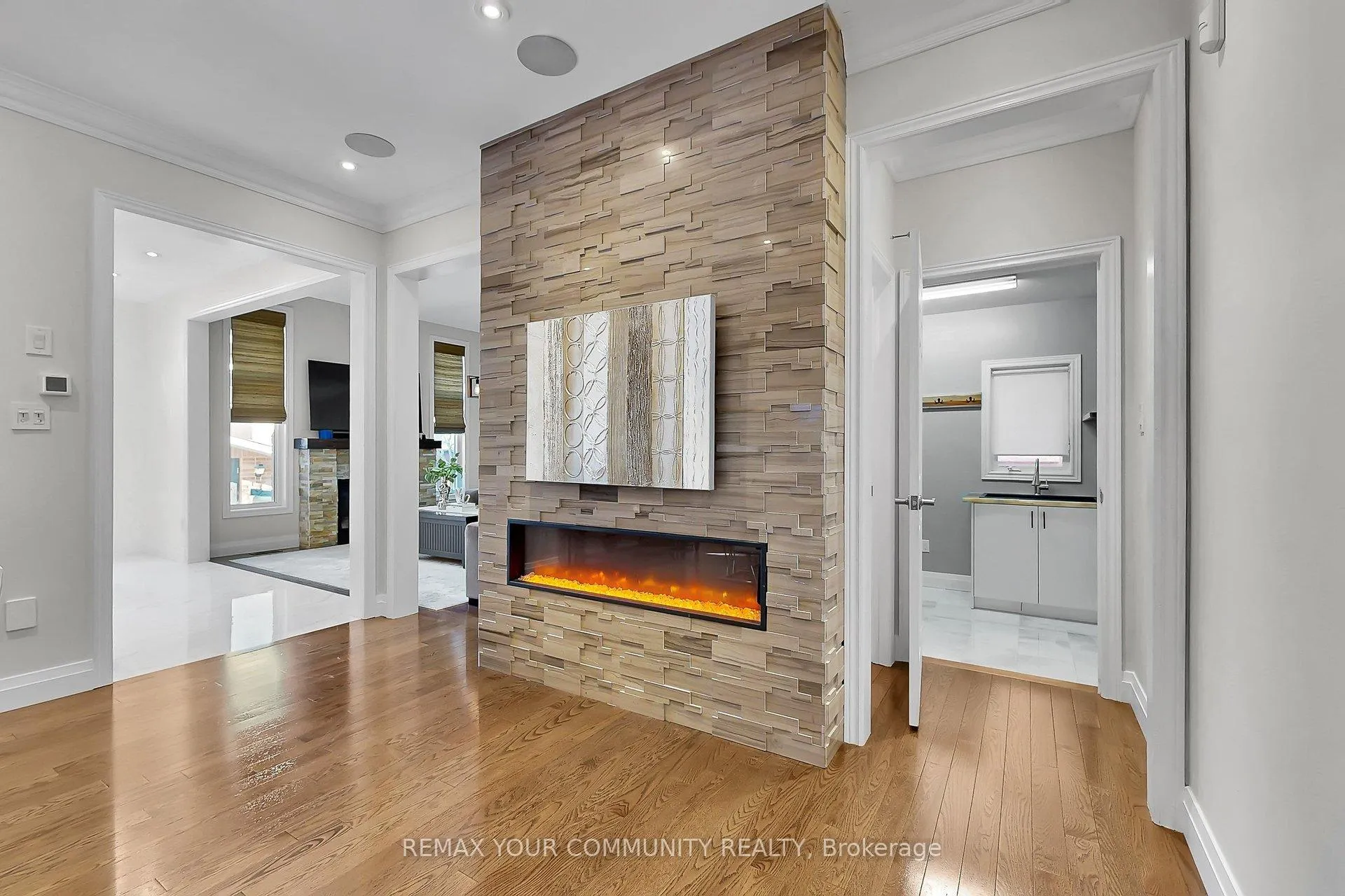 Photo 7 of 67 Trudeau Drive, Vaughan, Vellore Village — HOMEH