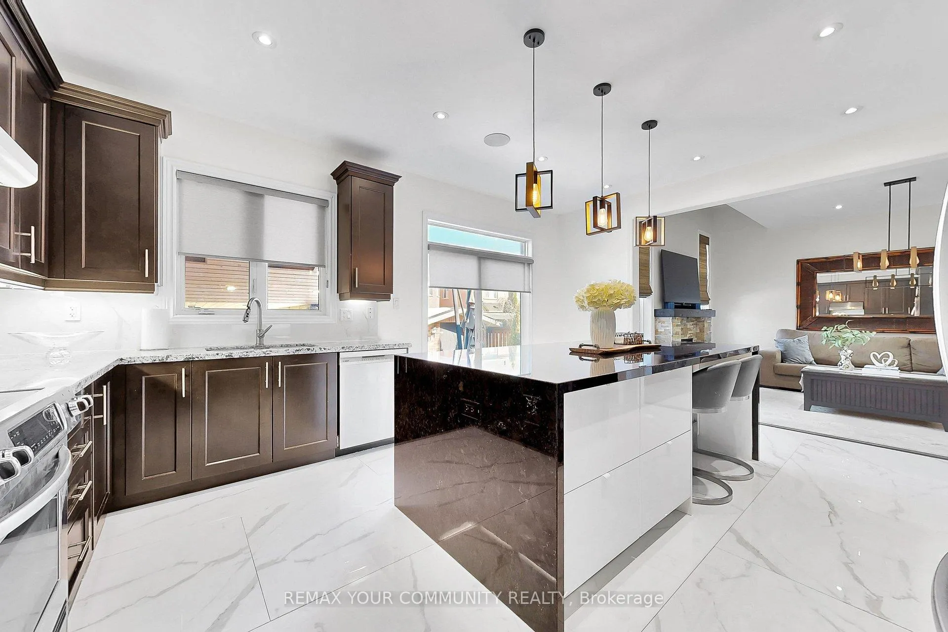 Photo 13 of 67 Trudeau Drive, Vaughan, Vellore Village — HOMEH