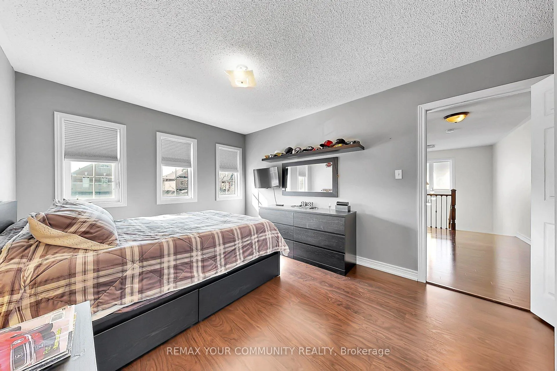 Photo 21 of 67 Trudeau Drive, Vaughan, Vellore Village — HOMEH