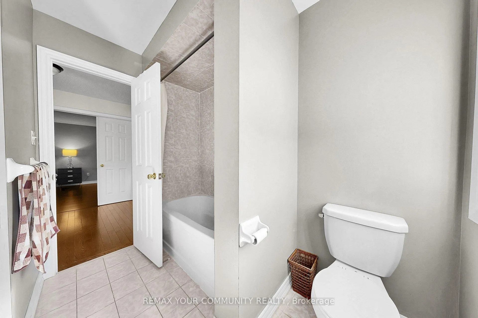 Photo 24 of 67 Trudeau Drive, Vaughan, Vellore Village — HOMEH