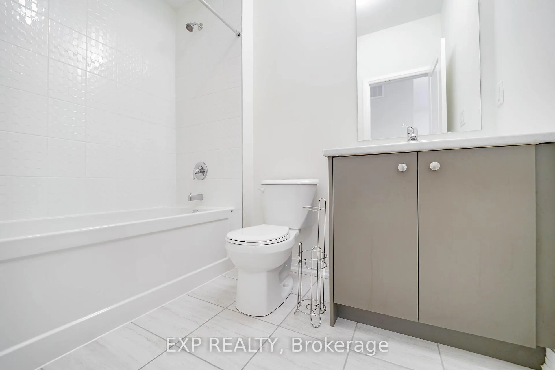Photo 19 of 1033 Pisces Trail, Pickering, Rural Pickering — HOMEH