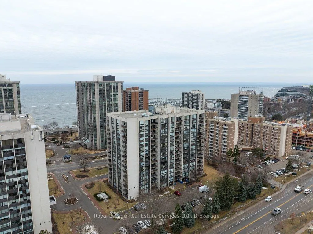 Photo 1 of Unit PH7, 2185 Marine Drive, Oakville, Bronte — HOMEH