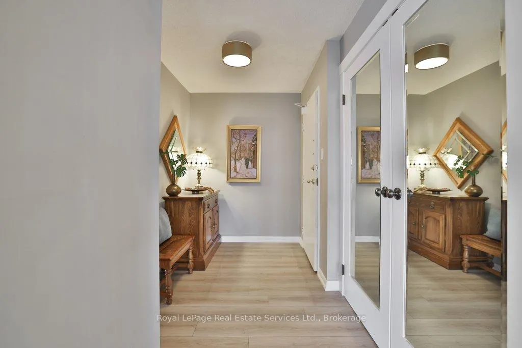 Photo 8 of Unit PH7, 2185 Marine Drive, Oakville, Bronte — HOMEH