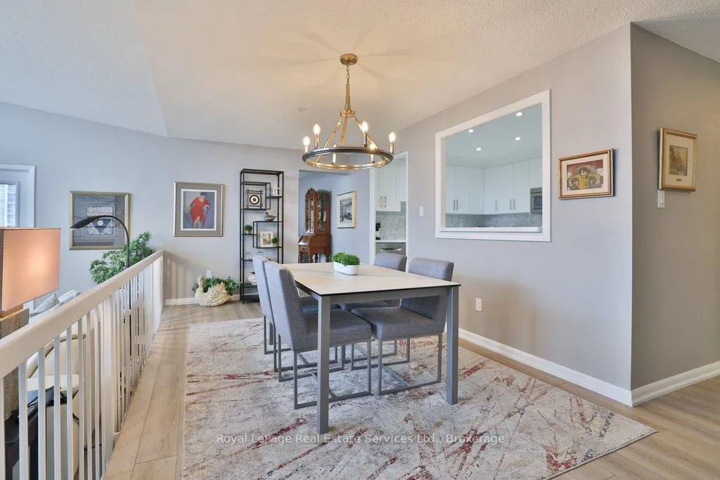 Photo 16 of Unit PH7, 2185 Marine Drive, Oakville, Bronte — HOMEH
