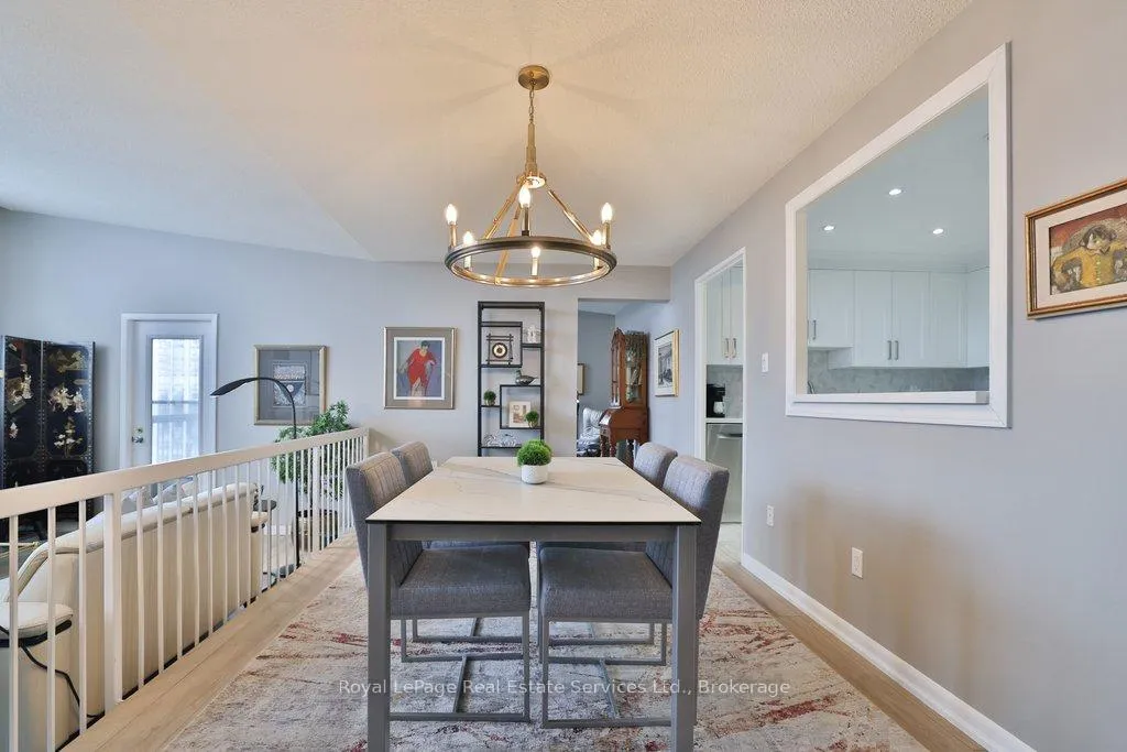 Photo 17 of Unit PH7, 2185 Marine Drive, Oakville, Bronte — HOMEH